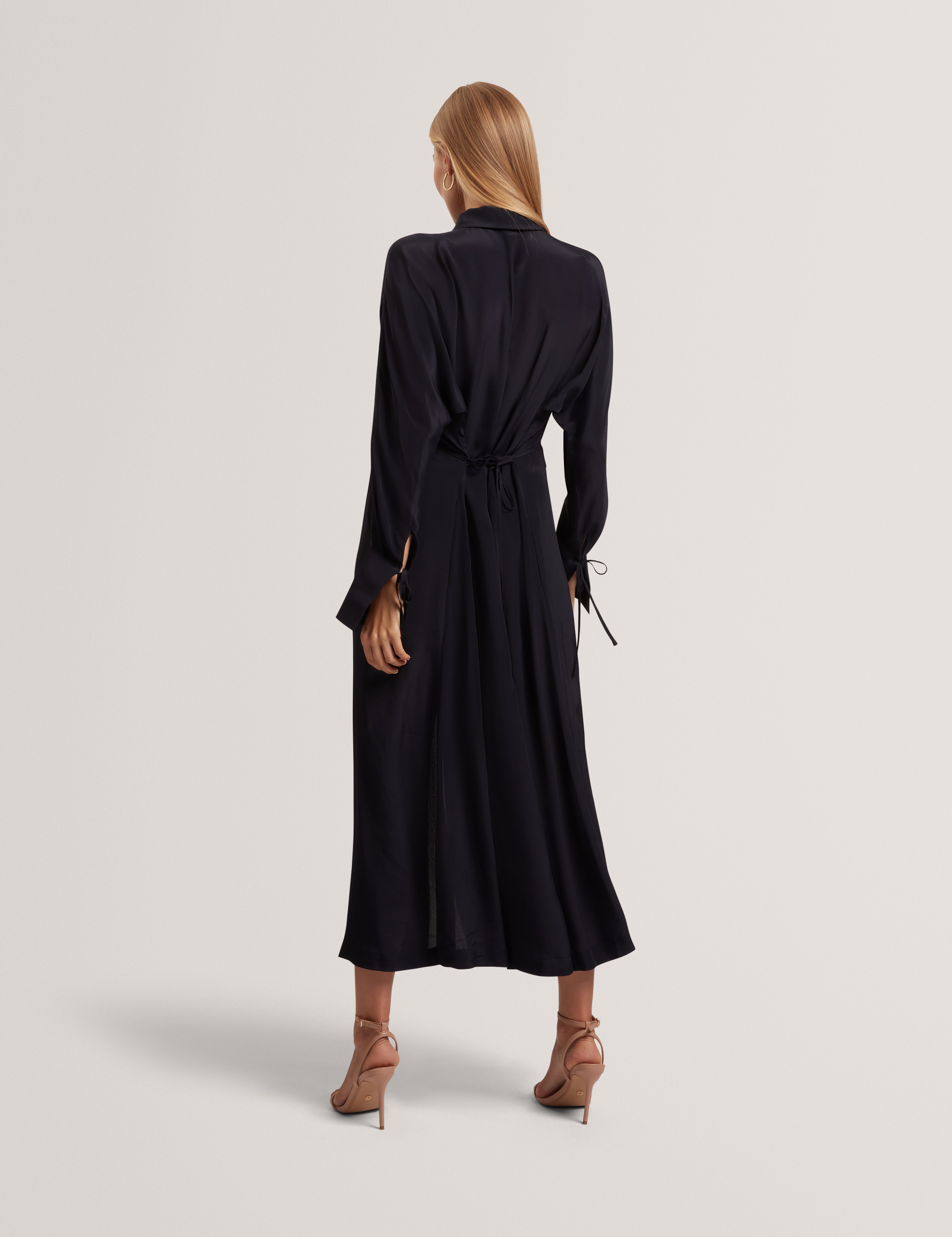 Rhaeaa Tie Detail Midi Shirt Dress Navy