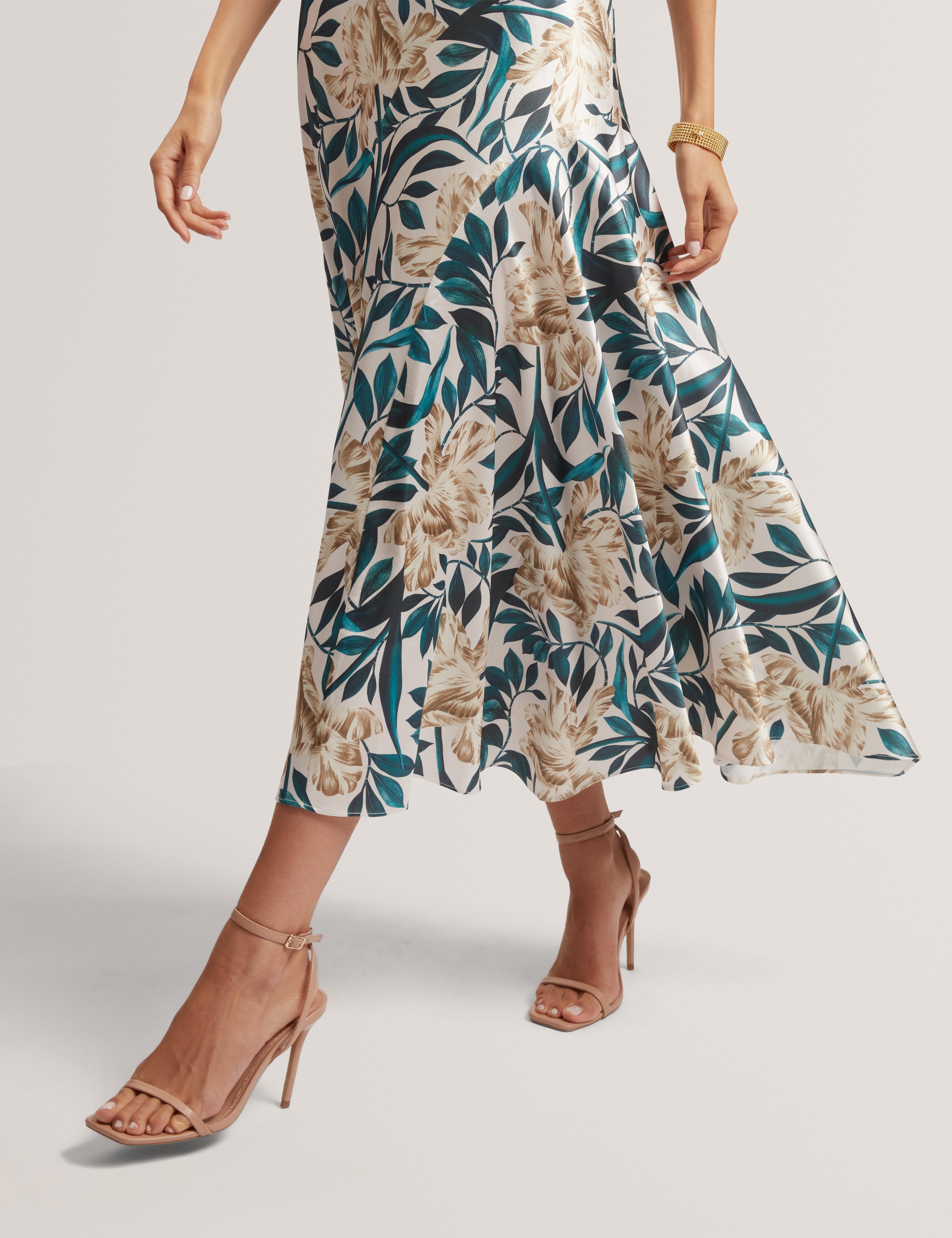 Aibee Printed Sleeveless Asymmetric Midi Dress Cream