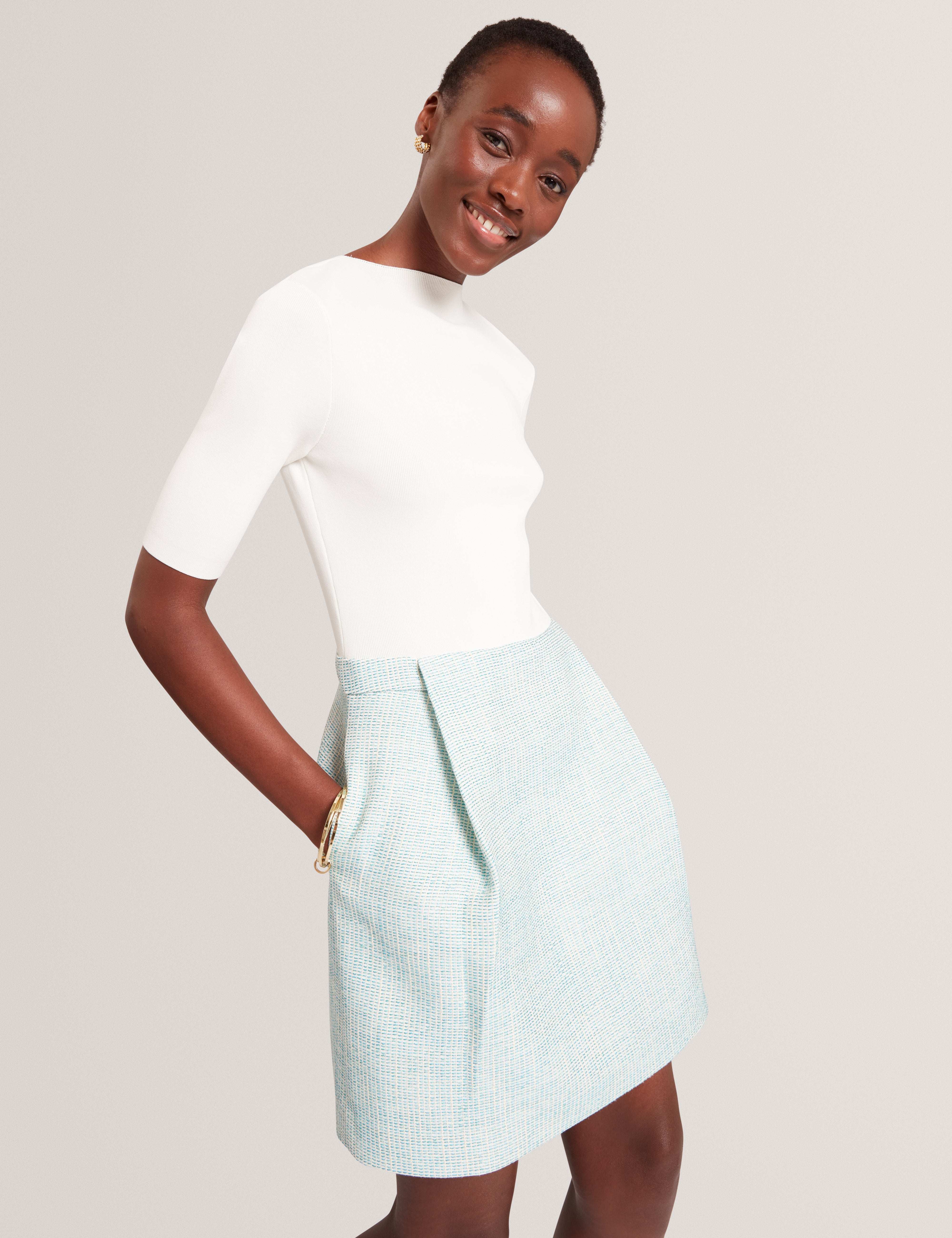 Previam Short Sleeve Mockable Mini Dress Mid-Green