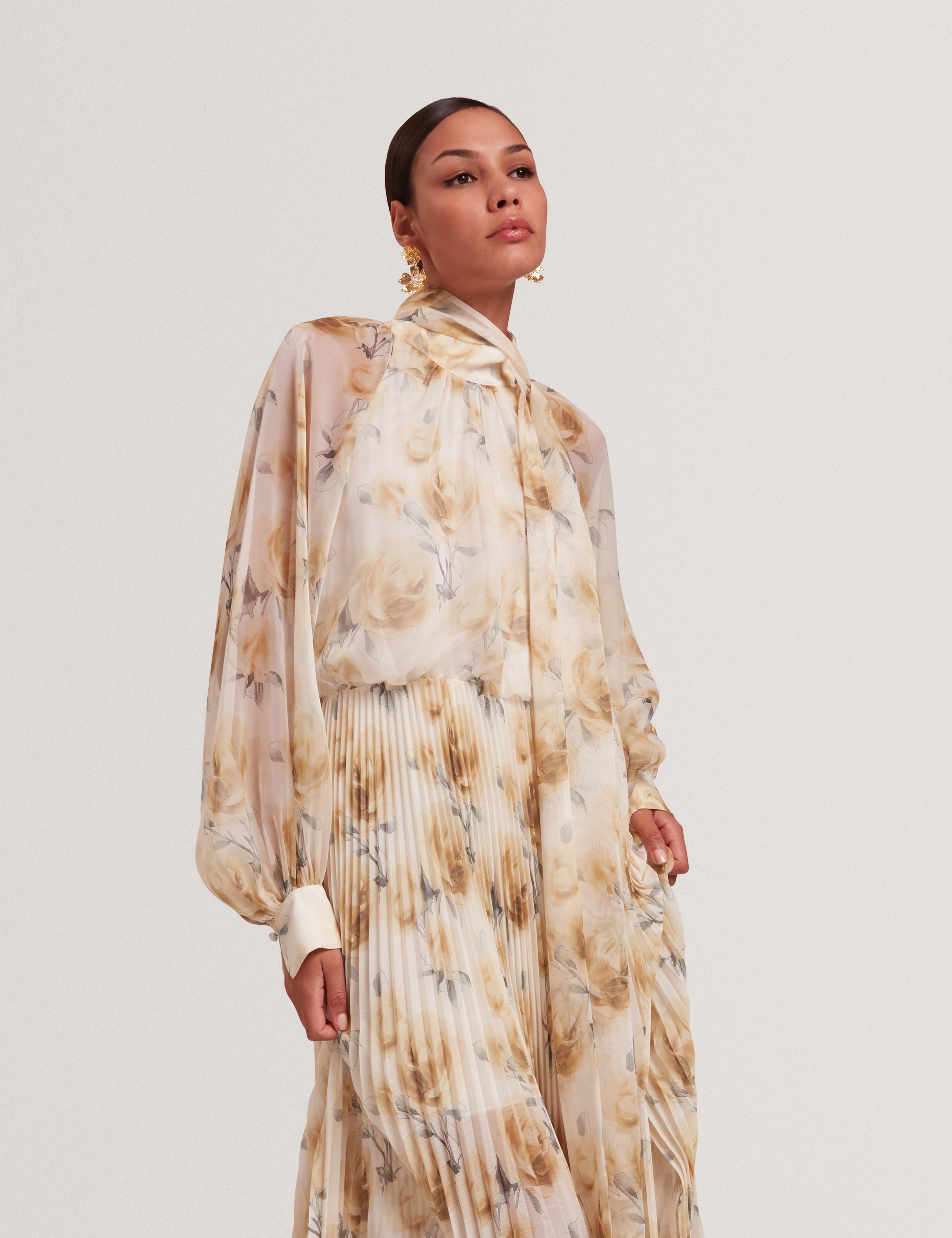 Patsie Tie Detail Long Sleeve Floral Maxi Dress Ivory