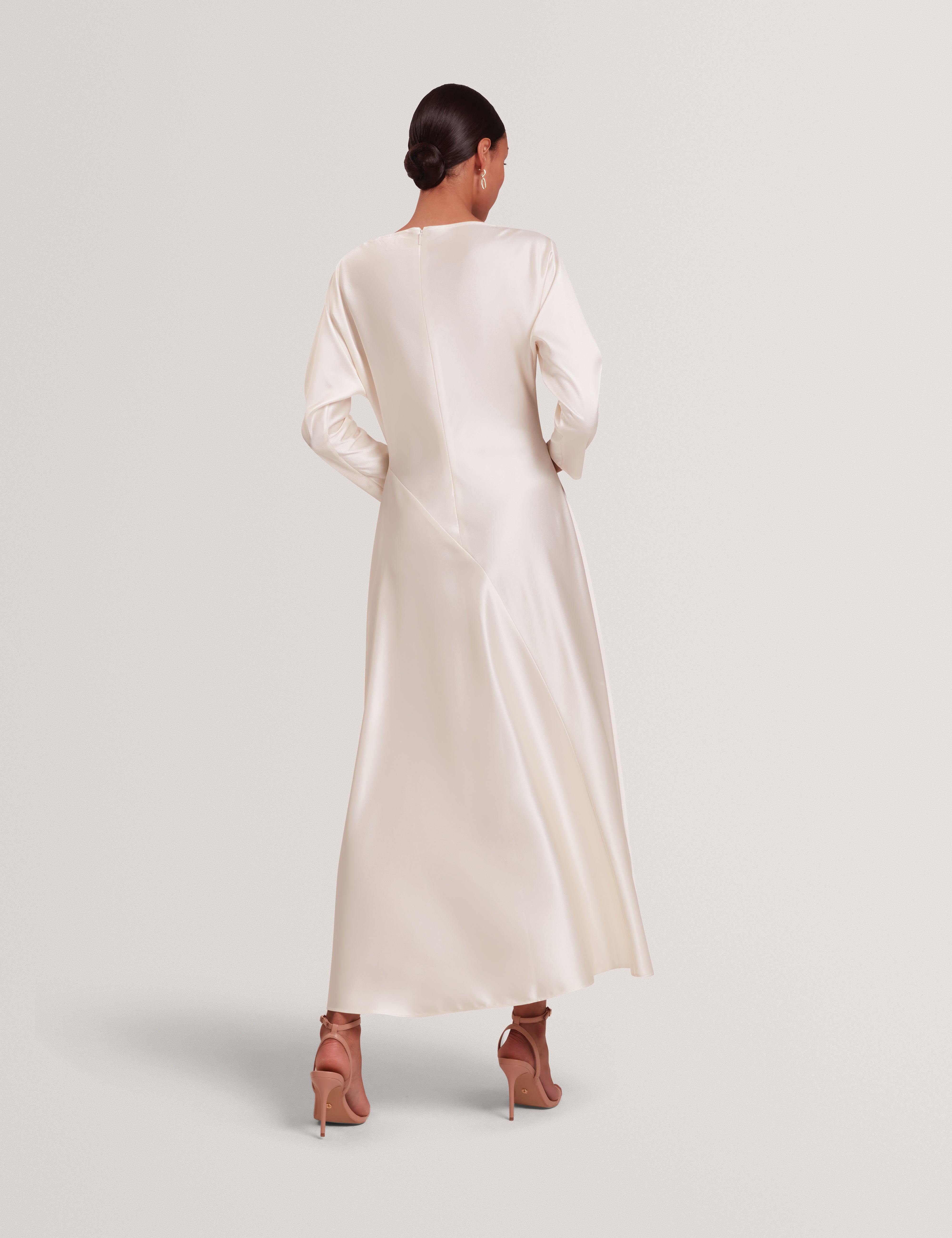 Raimi Curve Seam Detail Maxi Dress Ivory