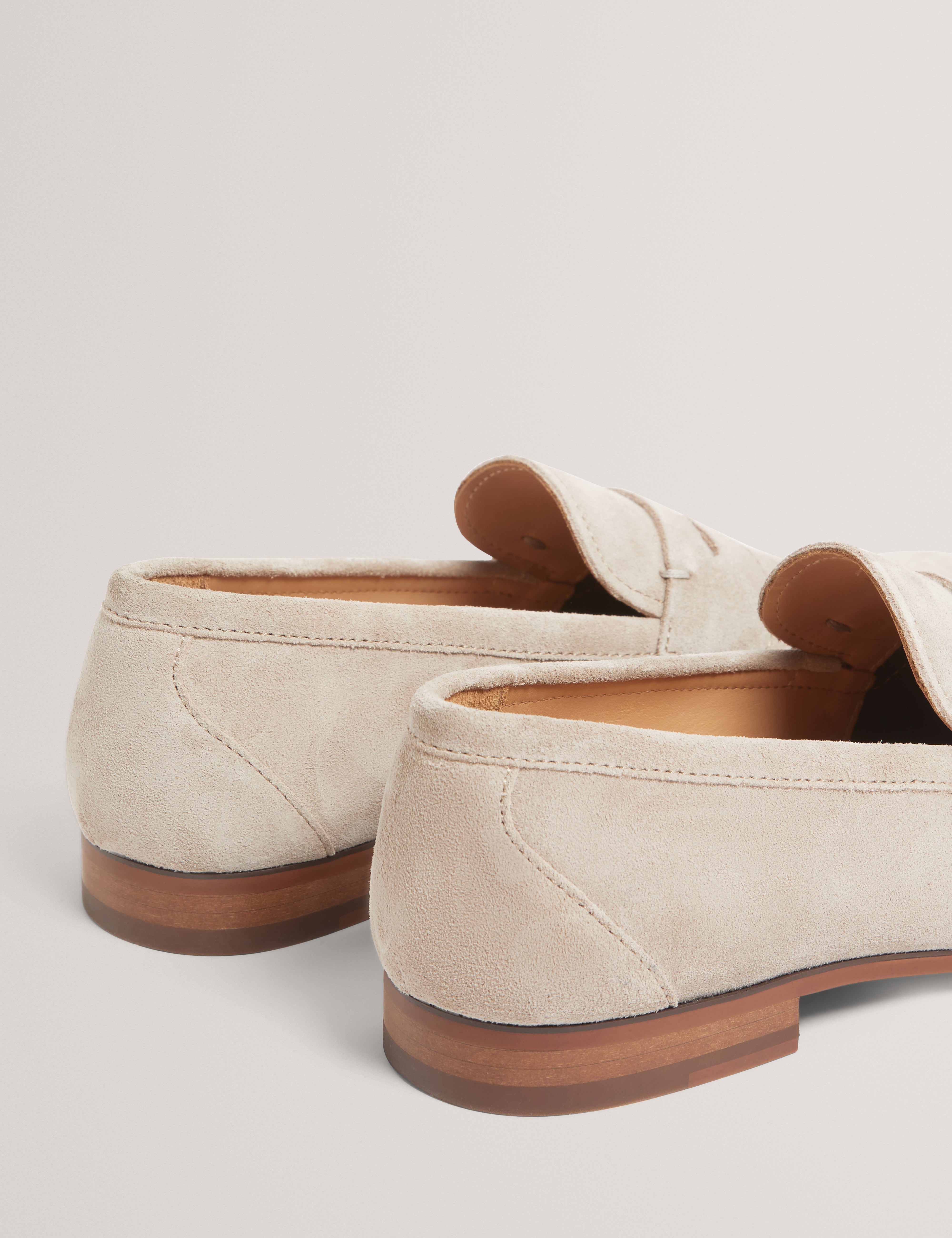Leivy Suede Loafer Stone