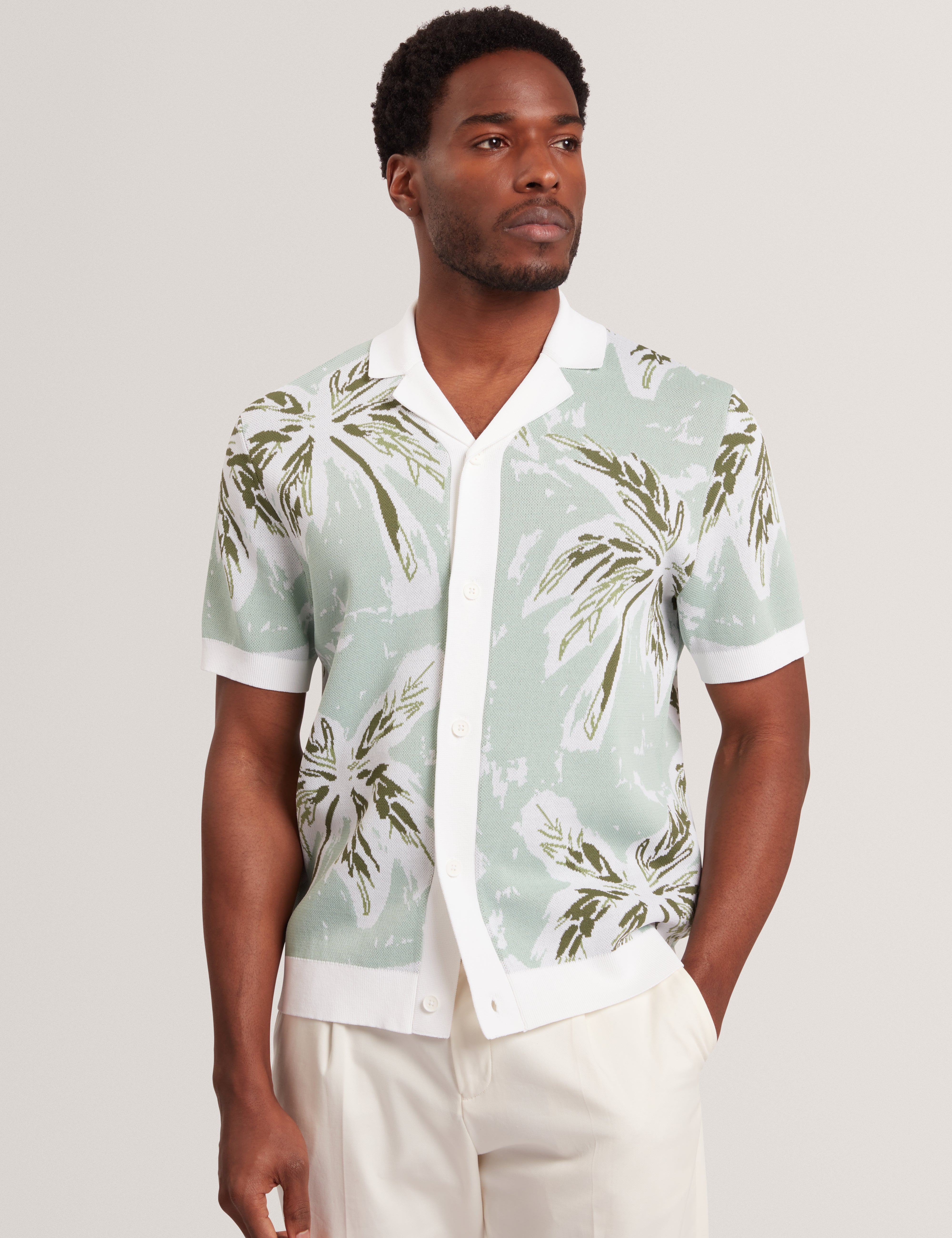 Kyes Short Sleeve Knitted Leaf Shirt Lt-Green