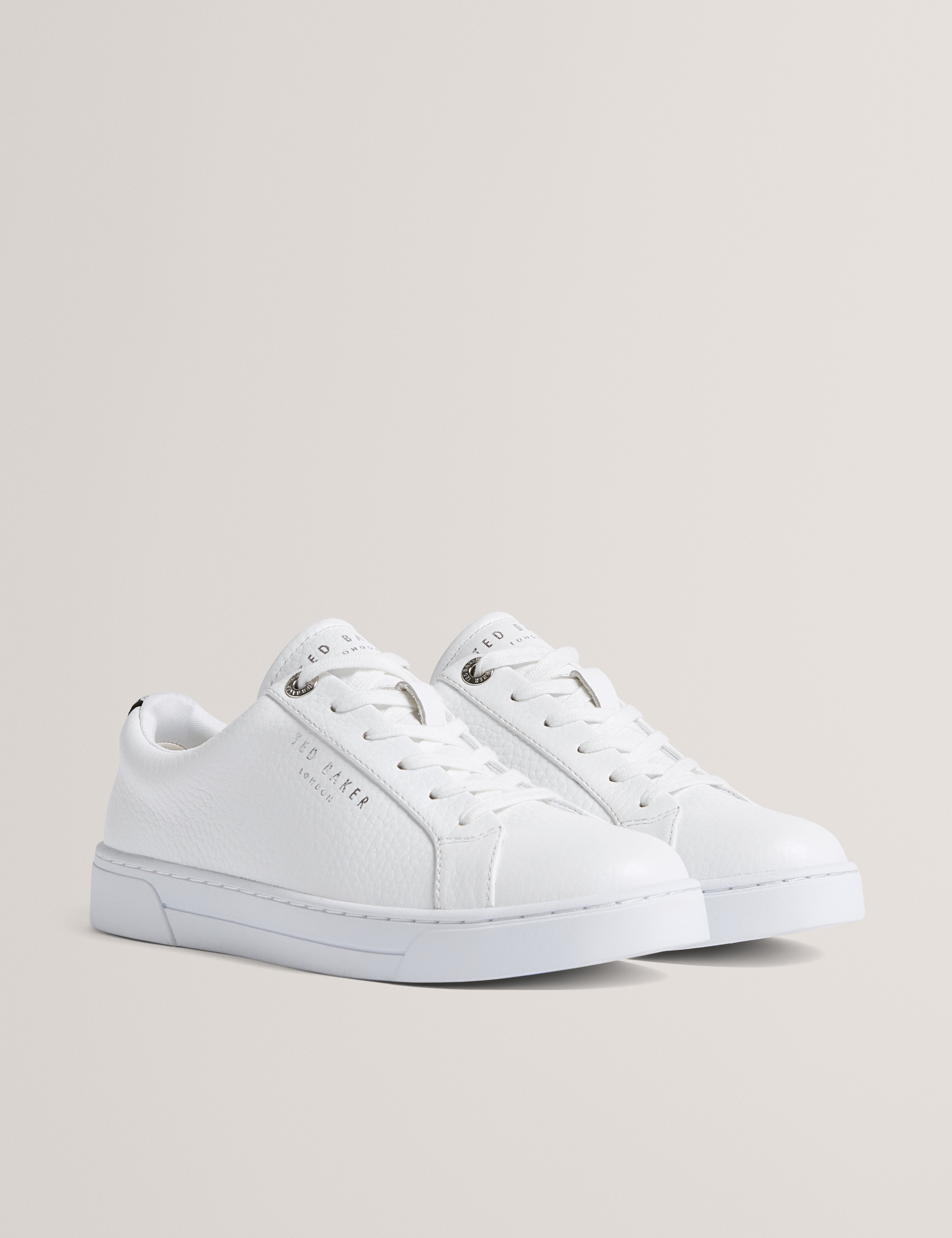 Artoli Webbing Detail Trainer White