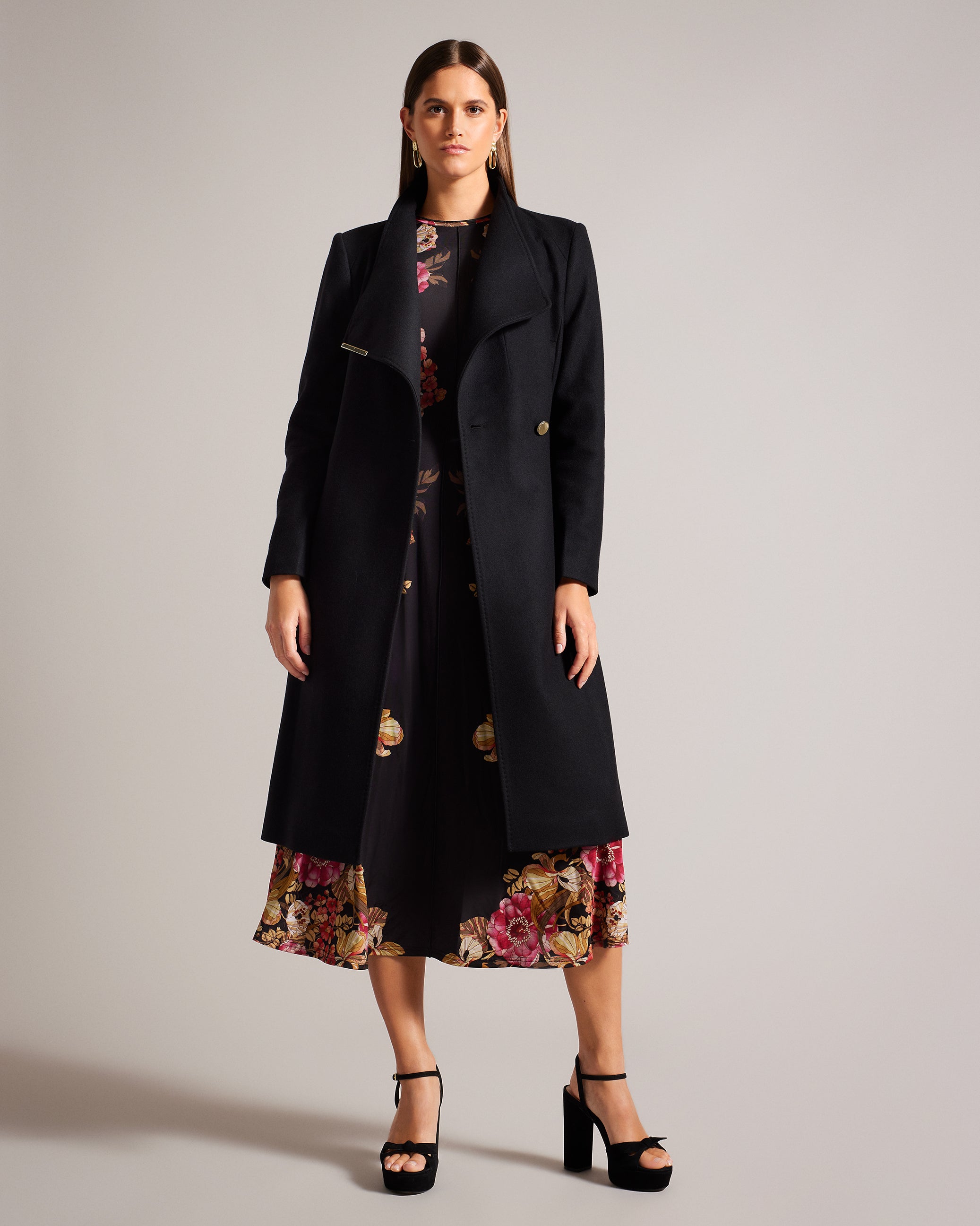 Rose Wool Wrap Coat Black