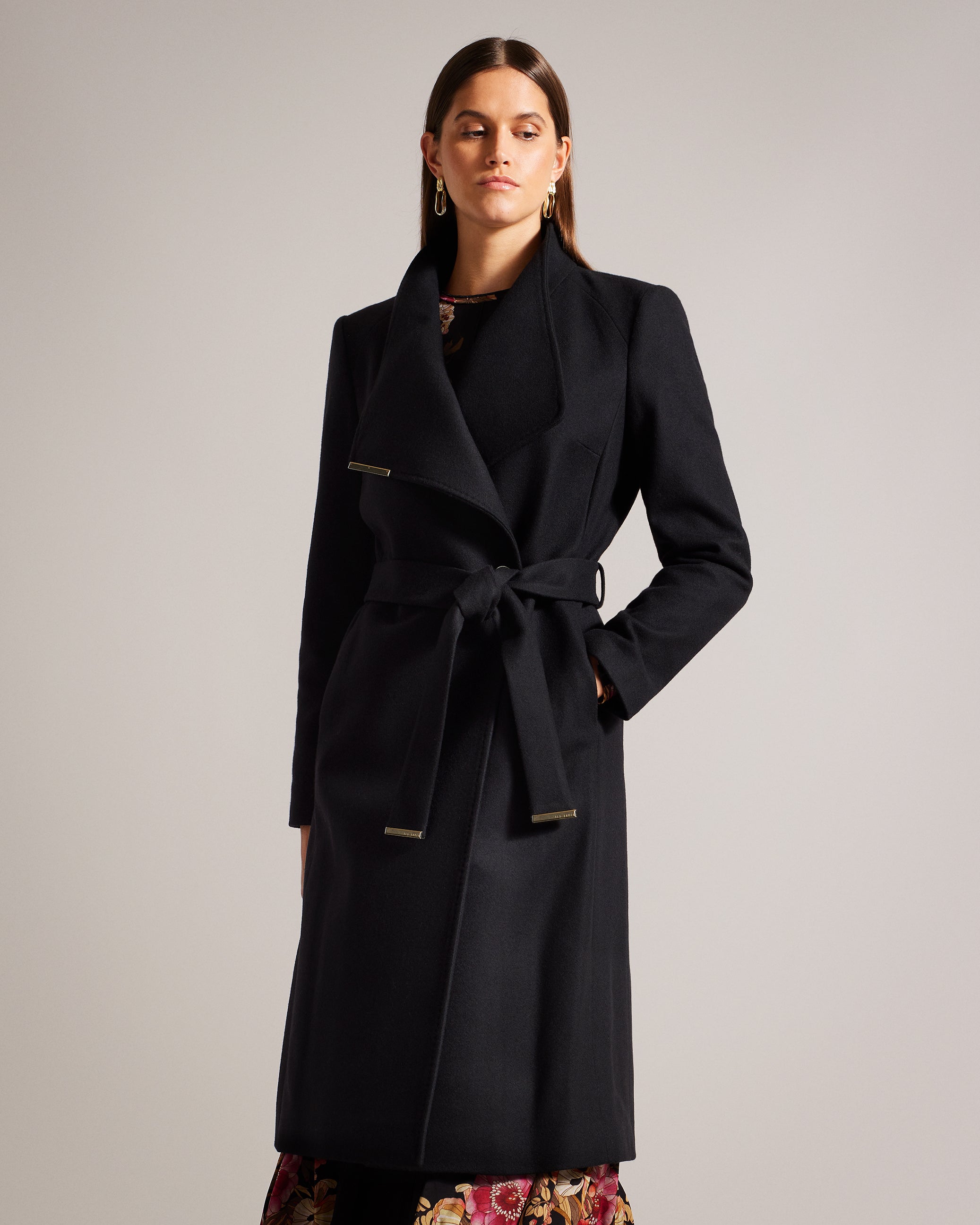 TED BAKER 黒 ケープコート S AW20_ROSE_249305_BLACK_4_2074x