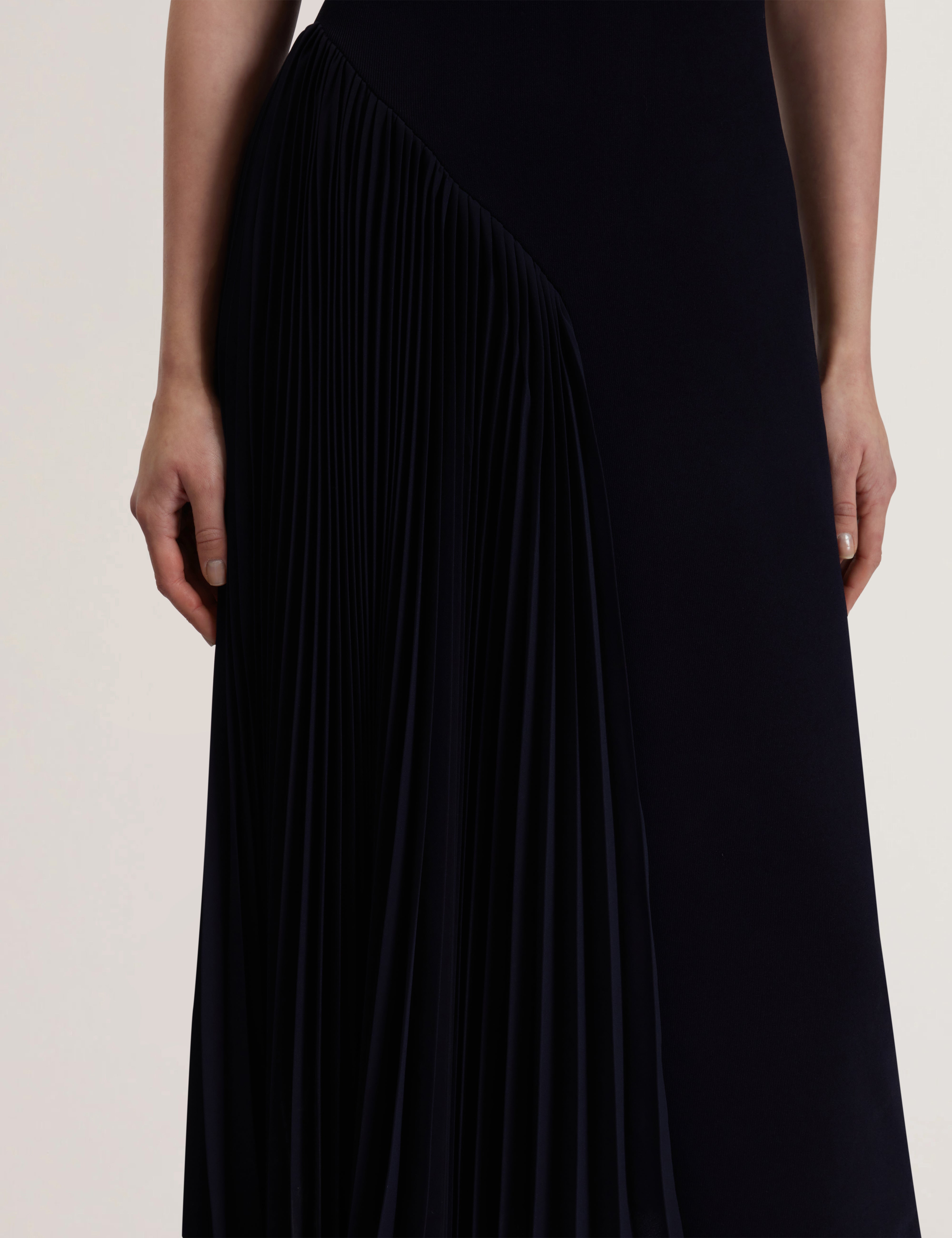 Azzina Sleeveless Knit Midi Dress With Pleat Pa Navy