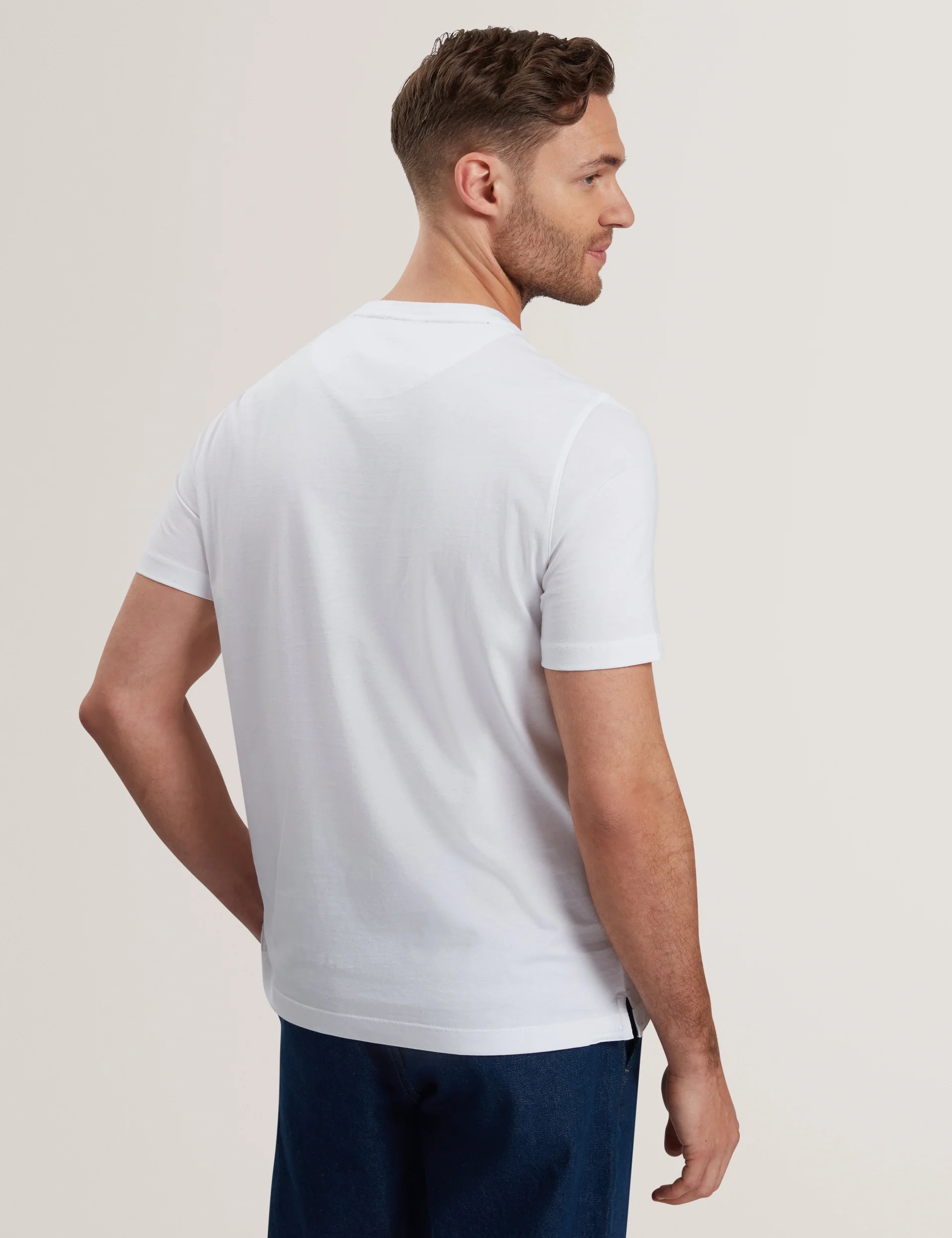 Jalen Dubai Exclusive Short Sleeve Graphic T-Shirt White