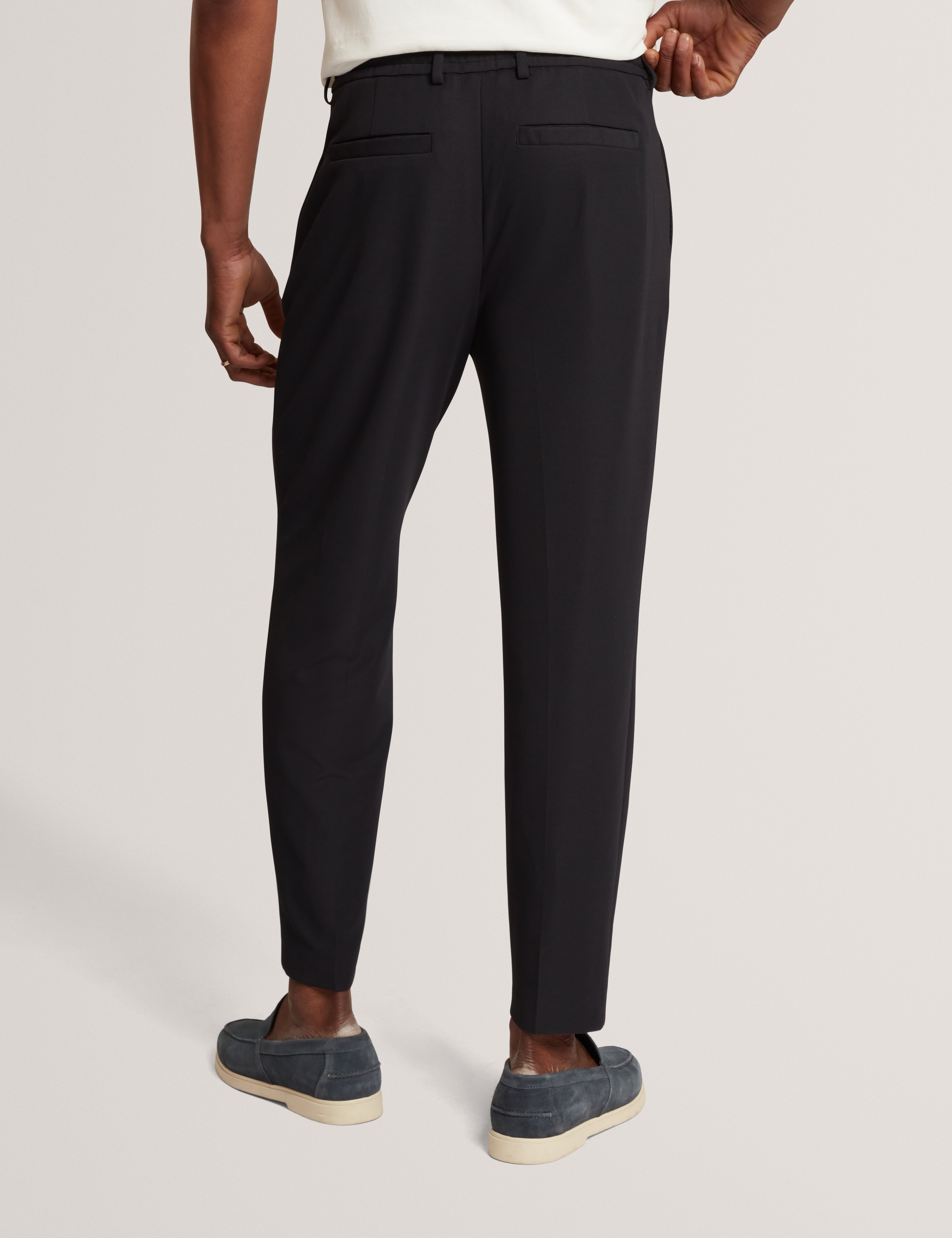 Cialdat Tapered Waffle Knit Trouser Black