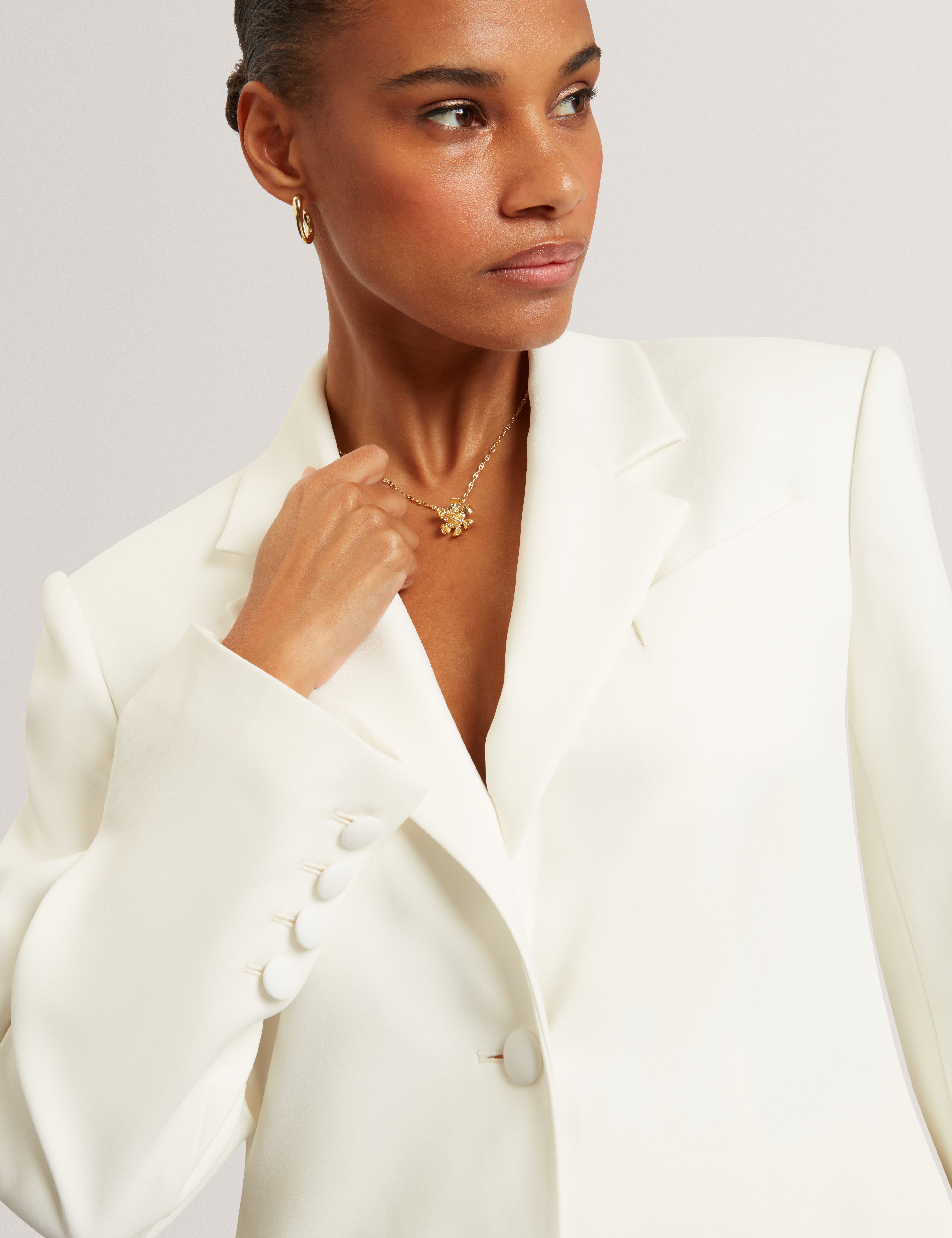 Acata Tailored Blazer Ivory