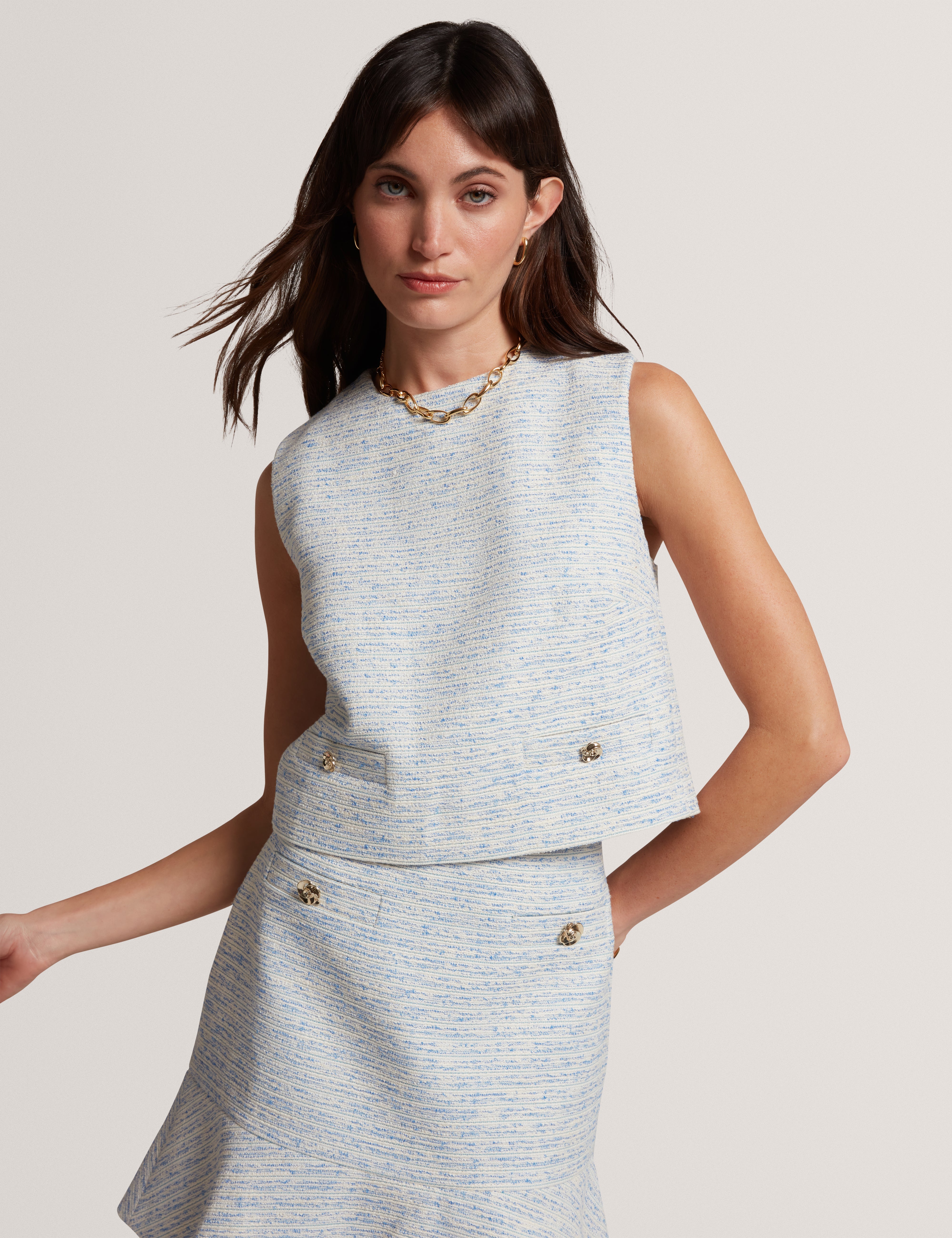 Acadiep Sleeveless Boucle Tailored Top Lt-Blue