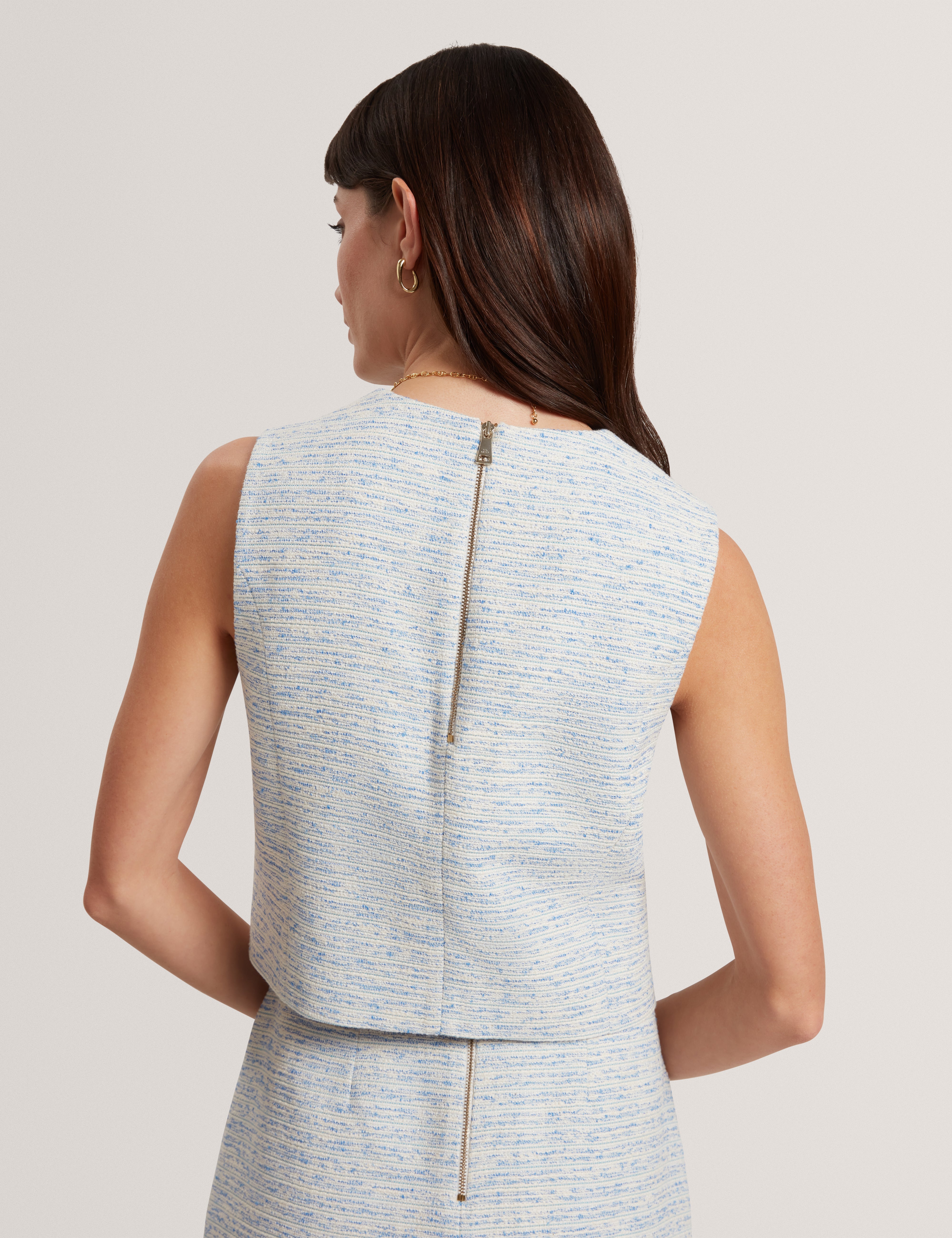 Acadiep Sleeveless Boucle Tailored Top Lt-Blue