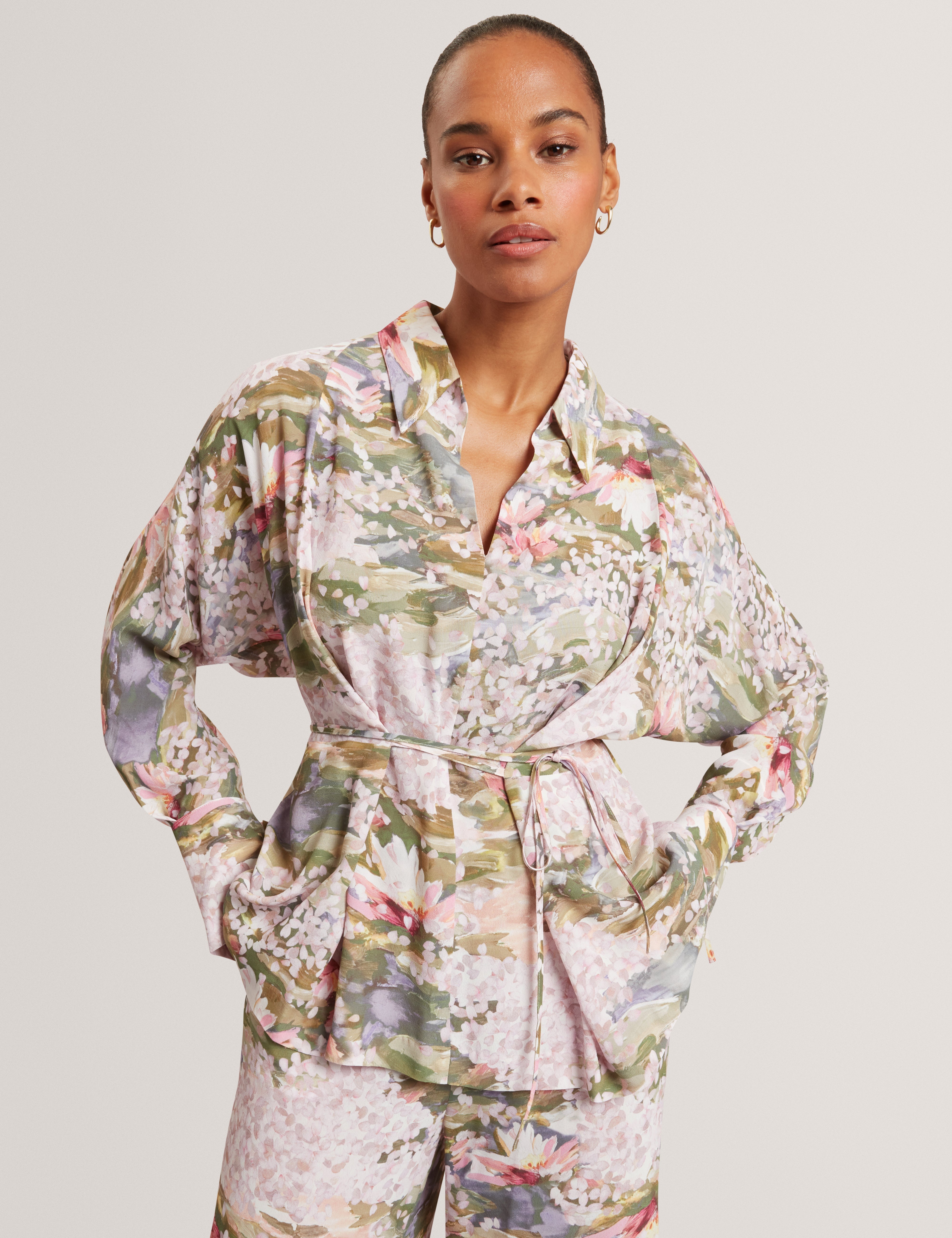 Wiinni Printed Tie Detail Long Sleeve Shirt Pink