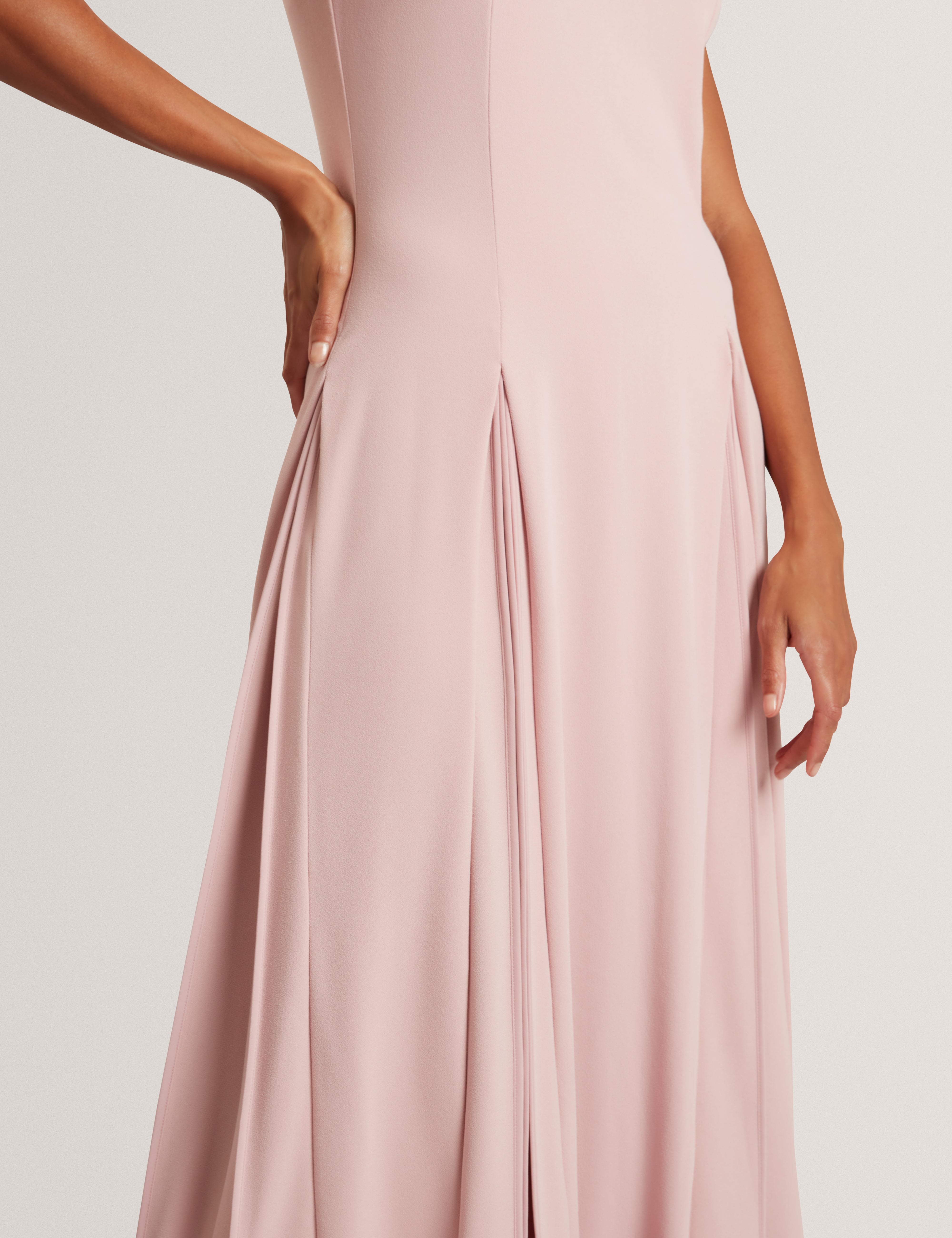 Carneli Midi Dress With Pleat Detail Dusky-Pink