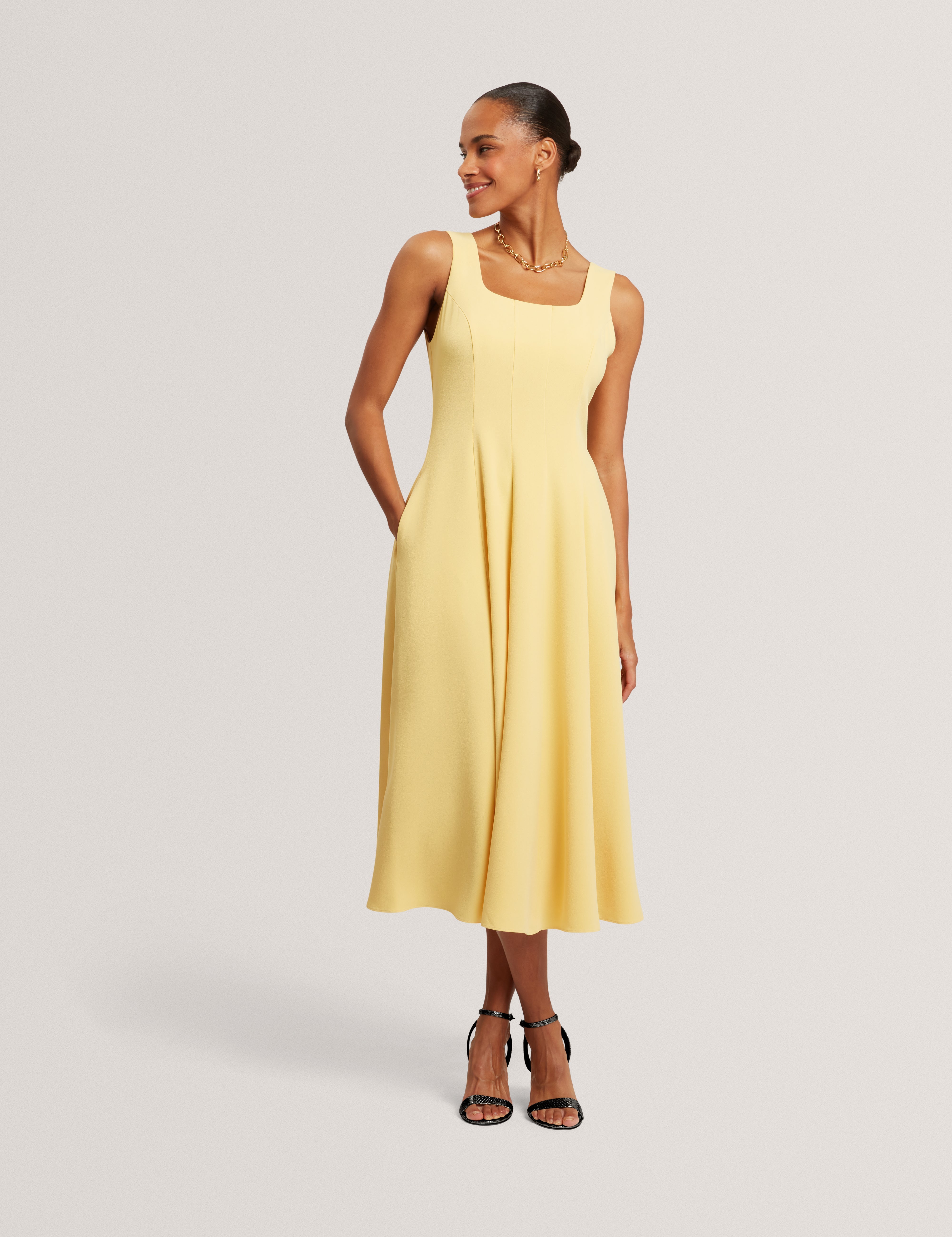 Arlott Panelled Midi Dress Lt-Yellow