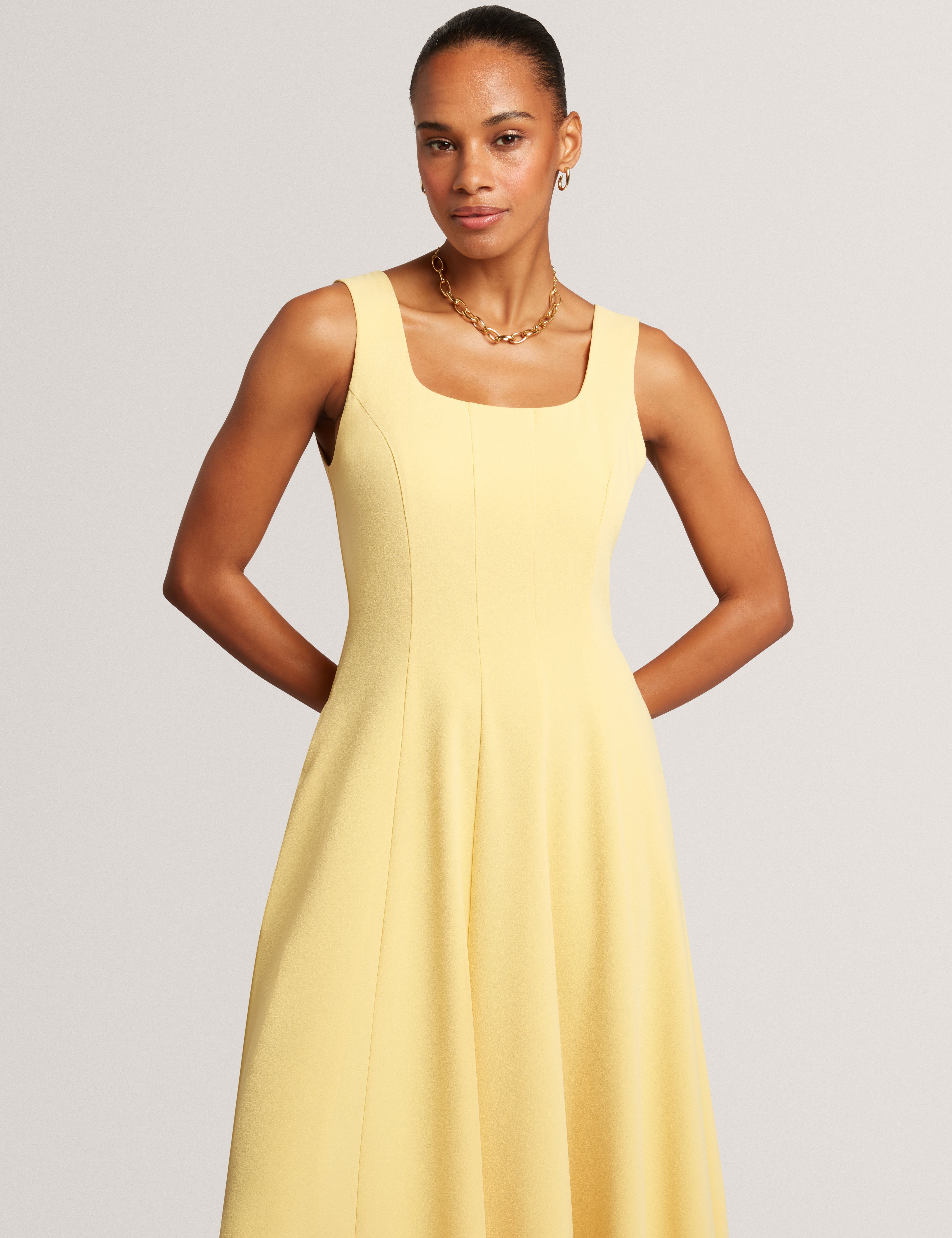 Arlott Panelled Midi Dress Lt-Yellow