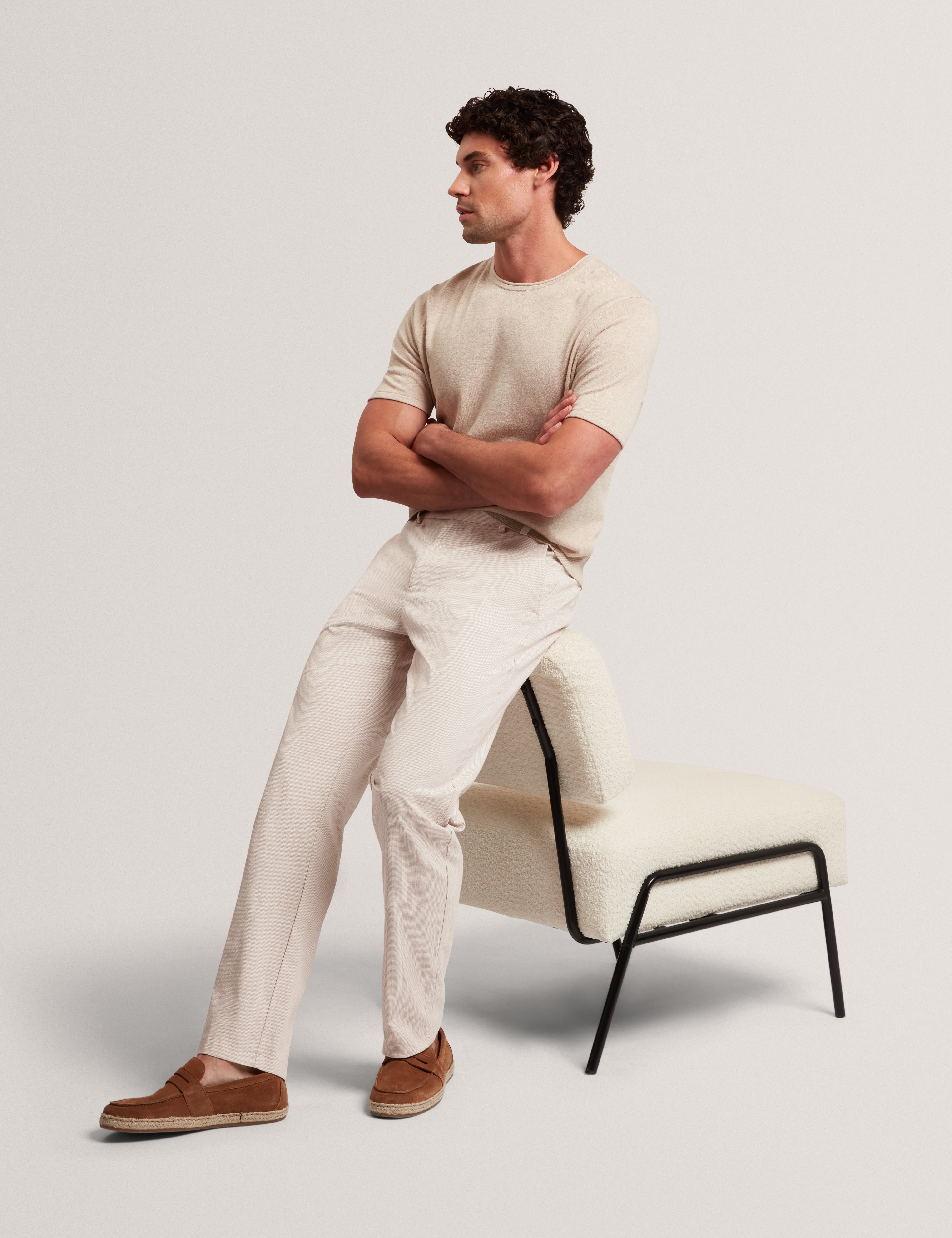 Mobedo Tapered Houndstooth Trousers Stone