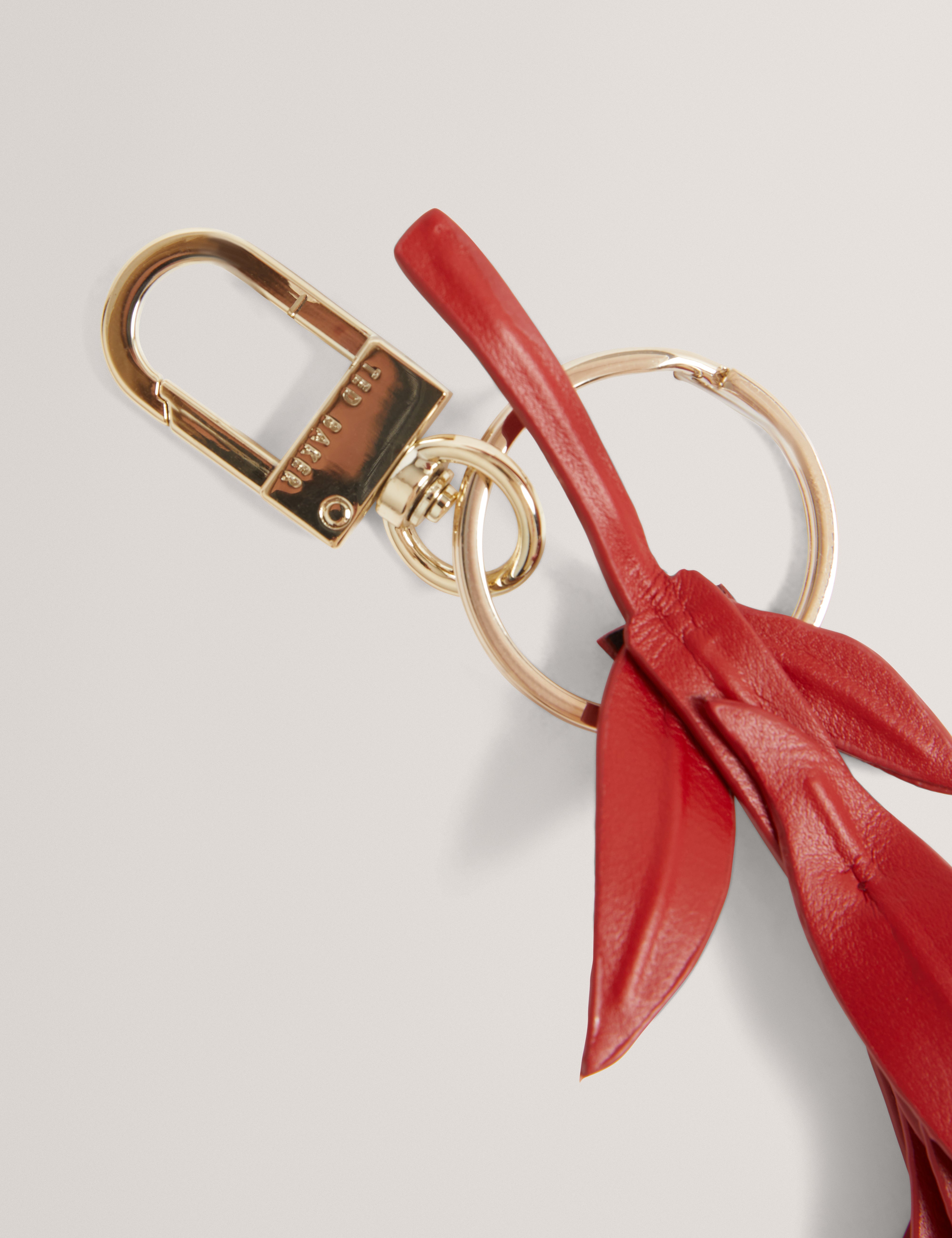 Fllory 3D Flower Keyring Wine