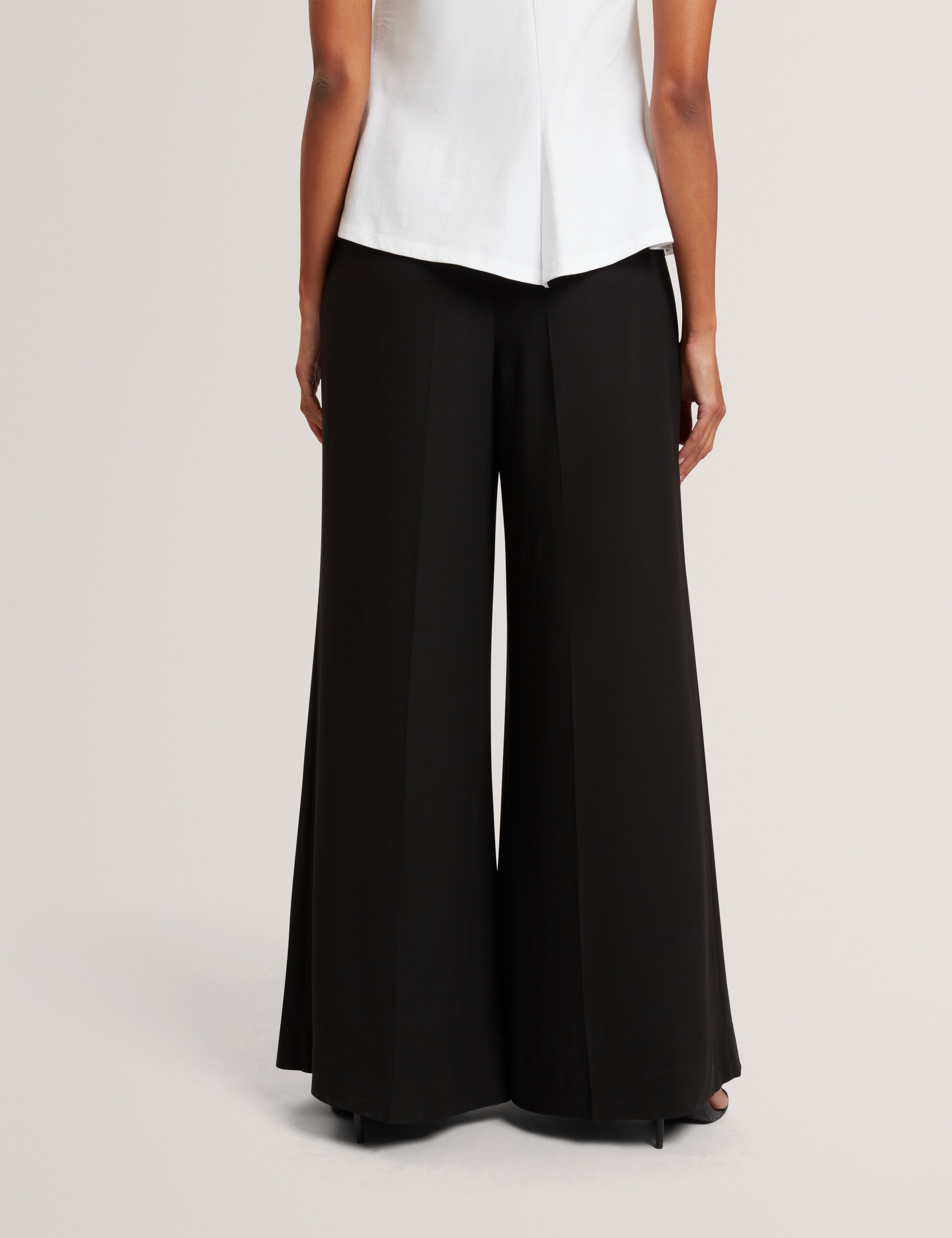 Aepi Front Pleat Wide Leg Trousers Black