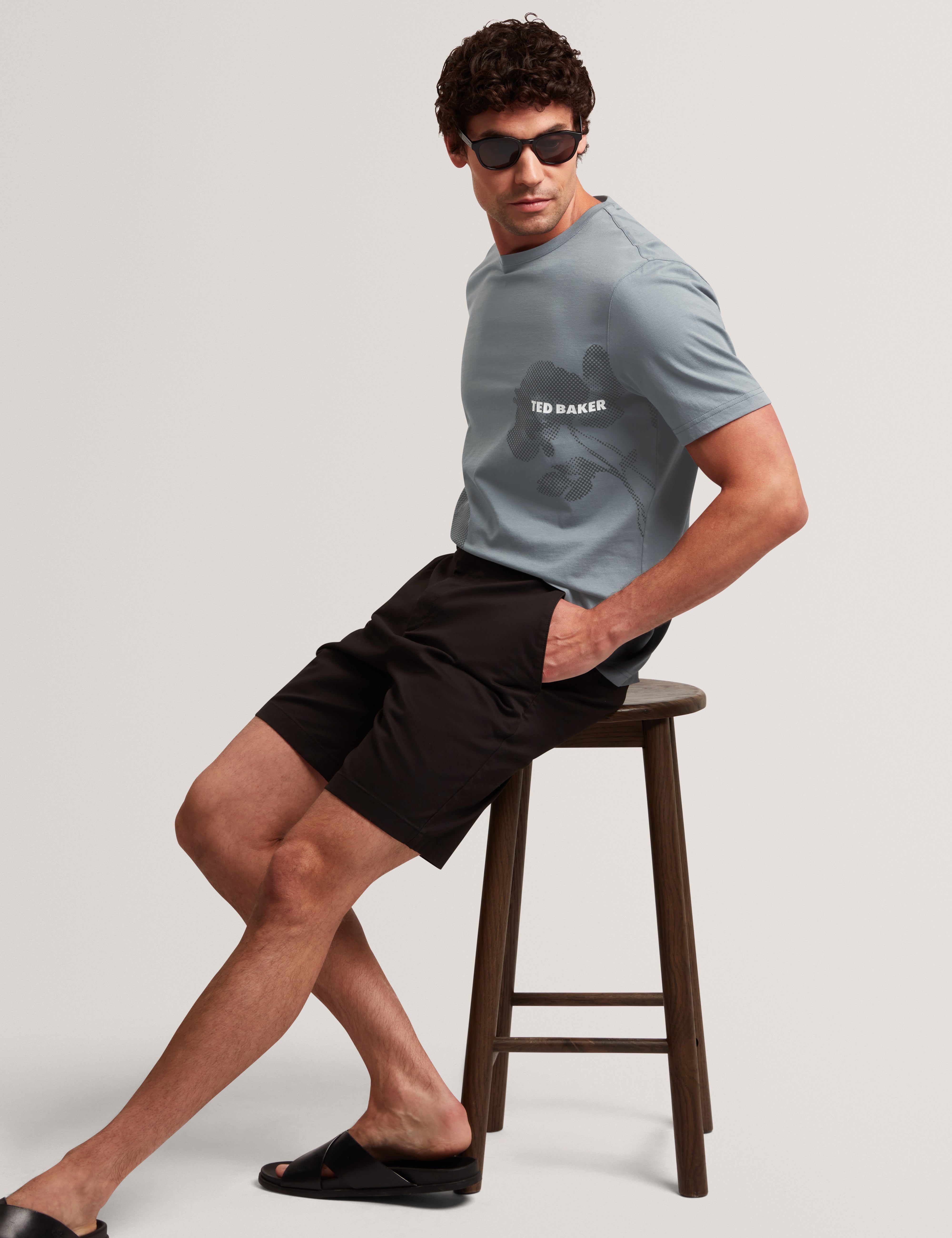 Halfen Short Sleeve Graphic Floral T-Shirt Navy