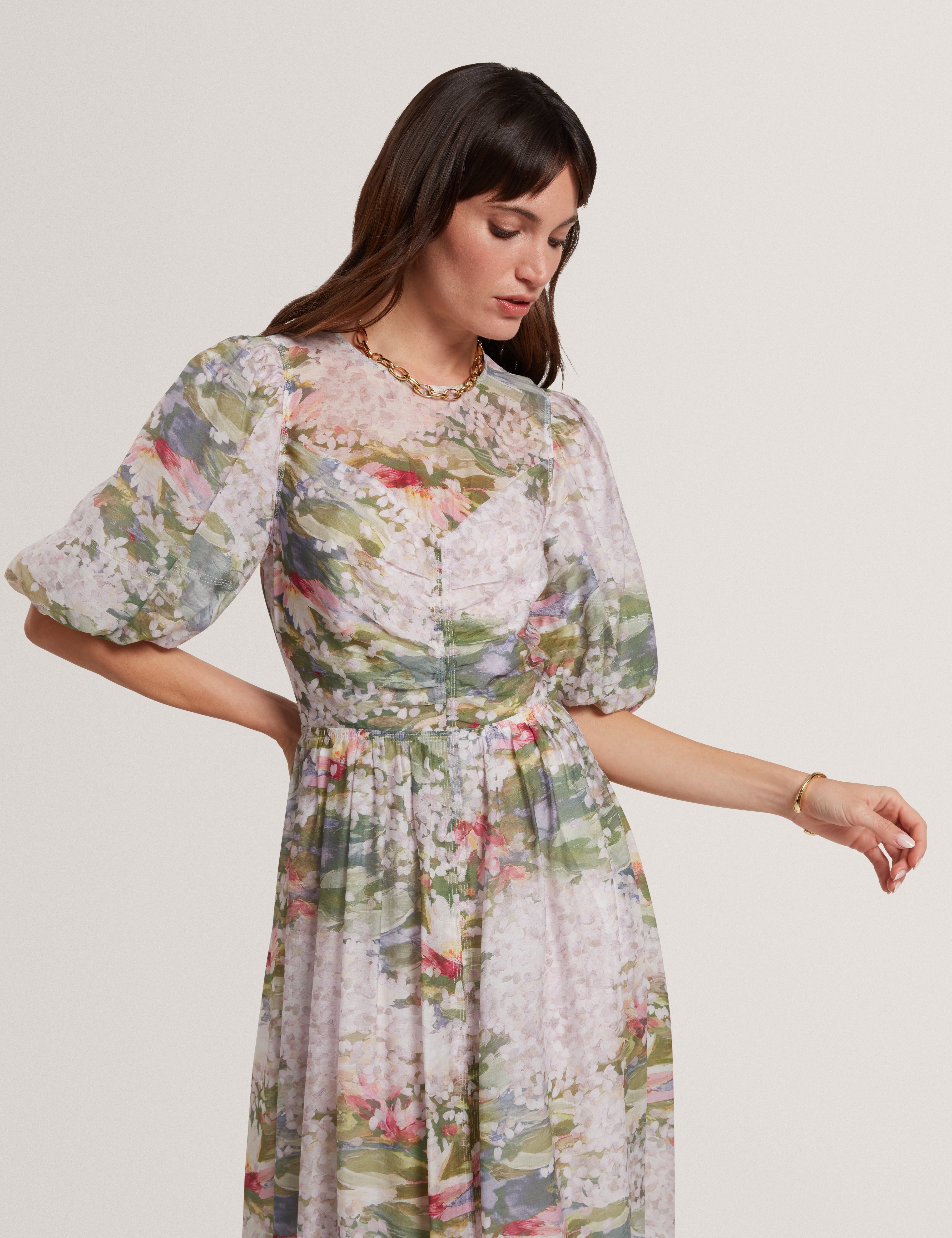 Jonora Puff Sleeveâ Printed Midi Dress Pink