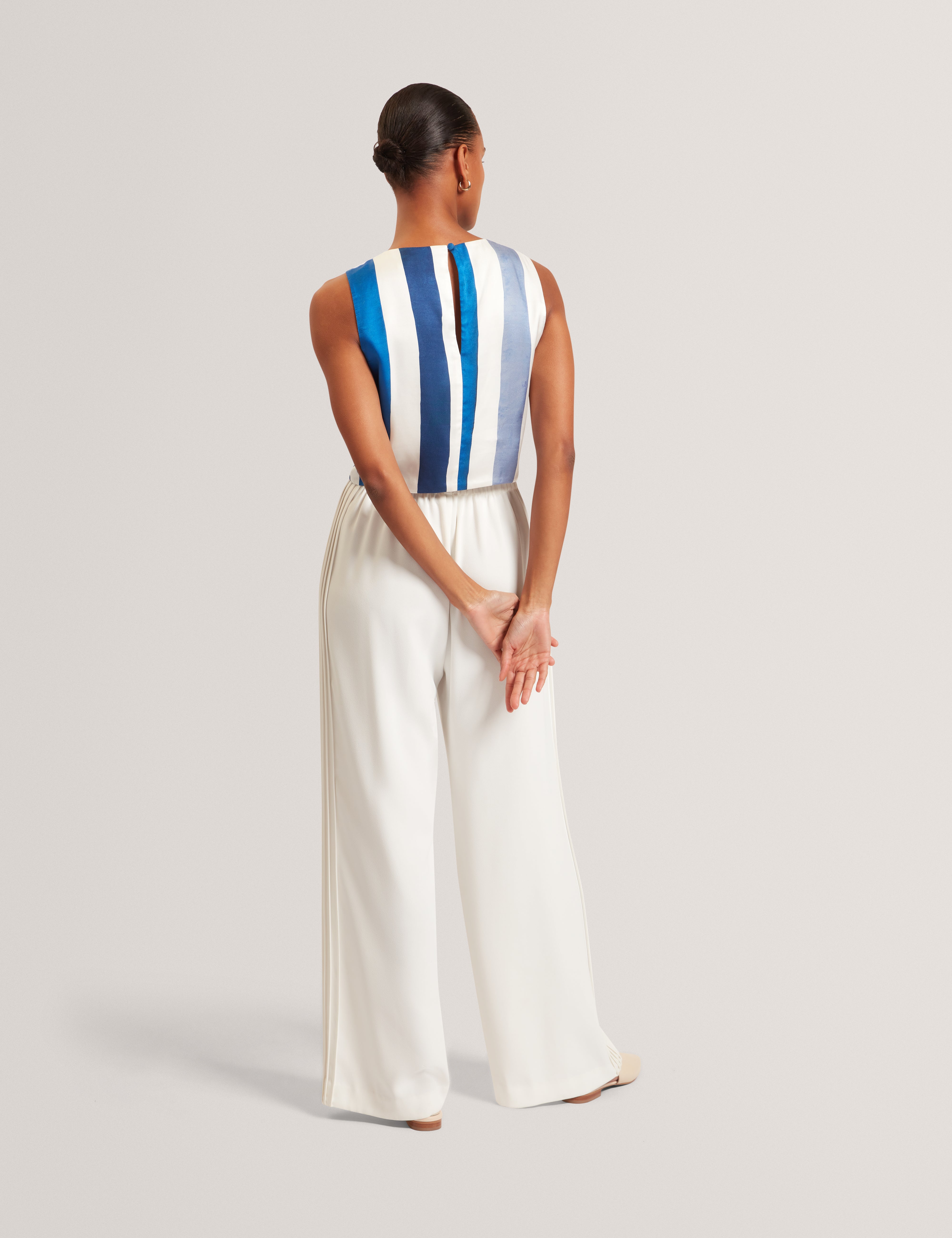 Almi Knot Detail Sleeveless Top Ivory