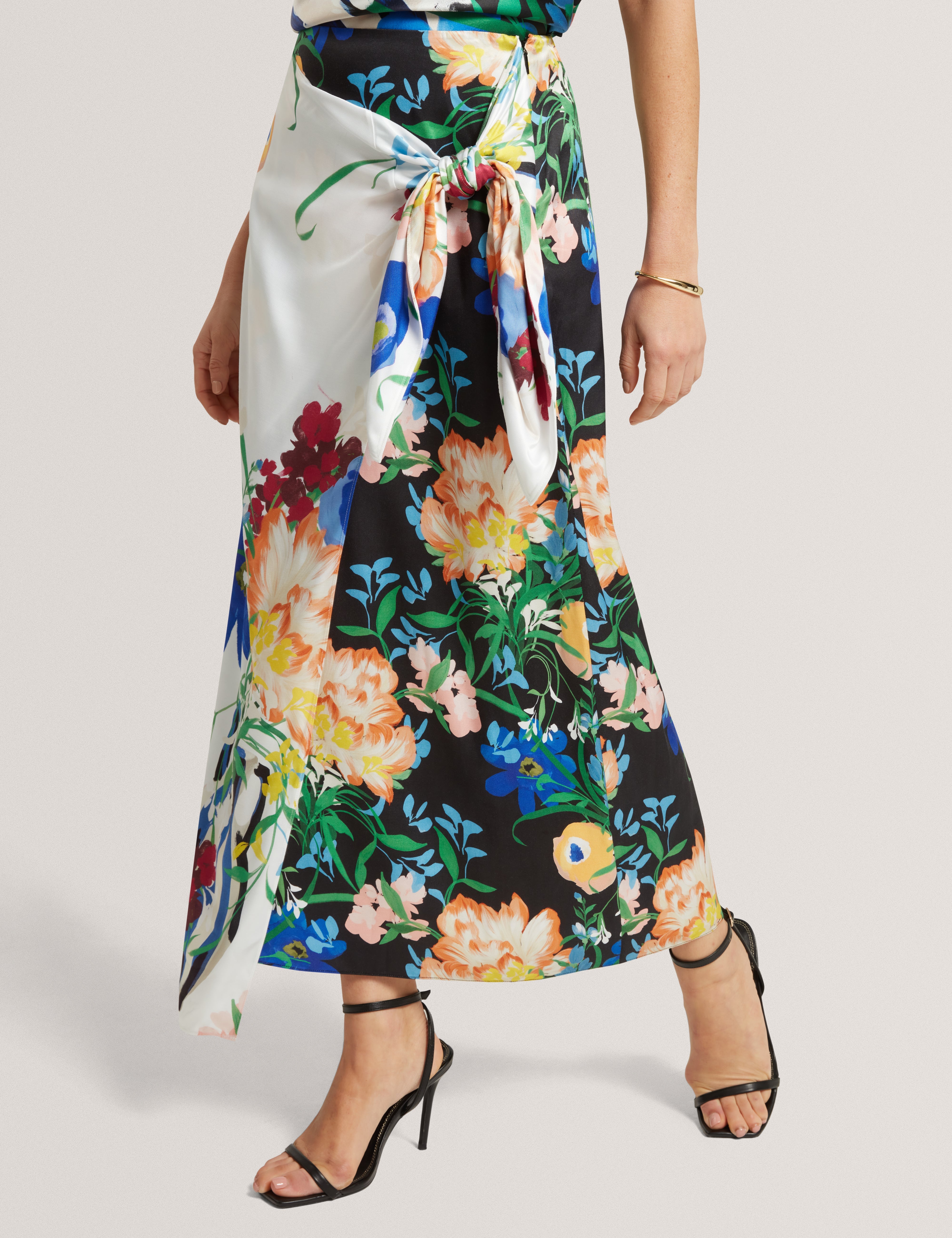 Allmia Floral Print Knot Detail Wrap Midi Skirt Black