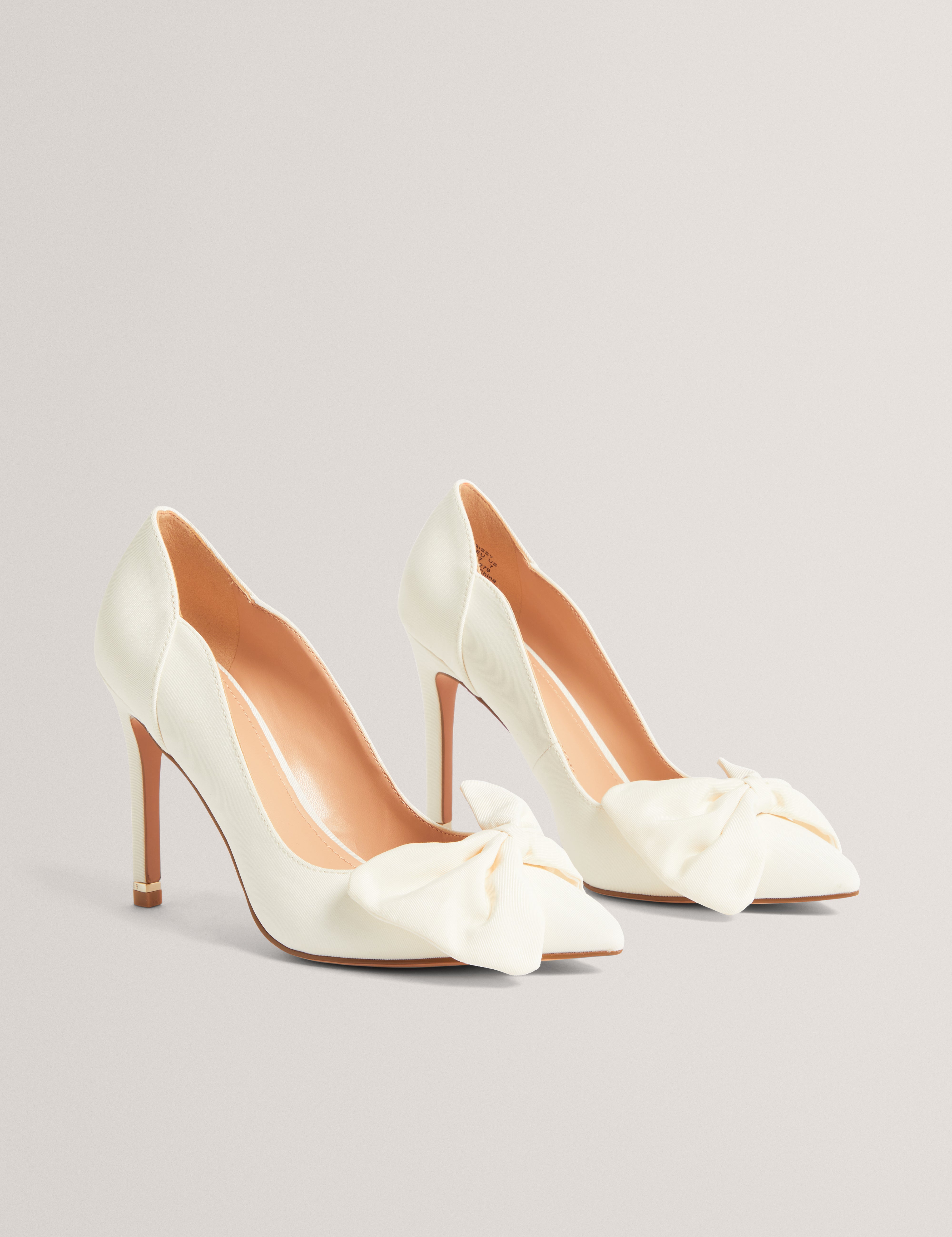 Laissy Bow Detail Court Shoe Ivory