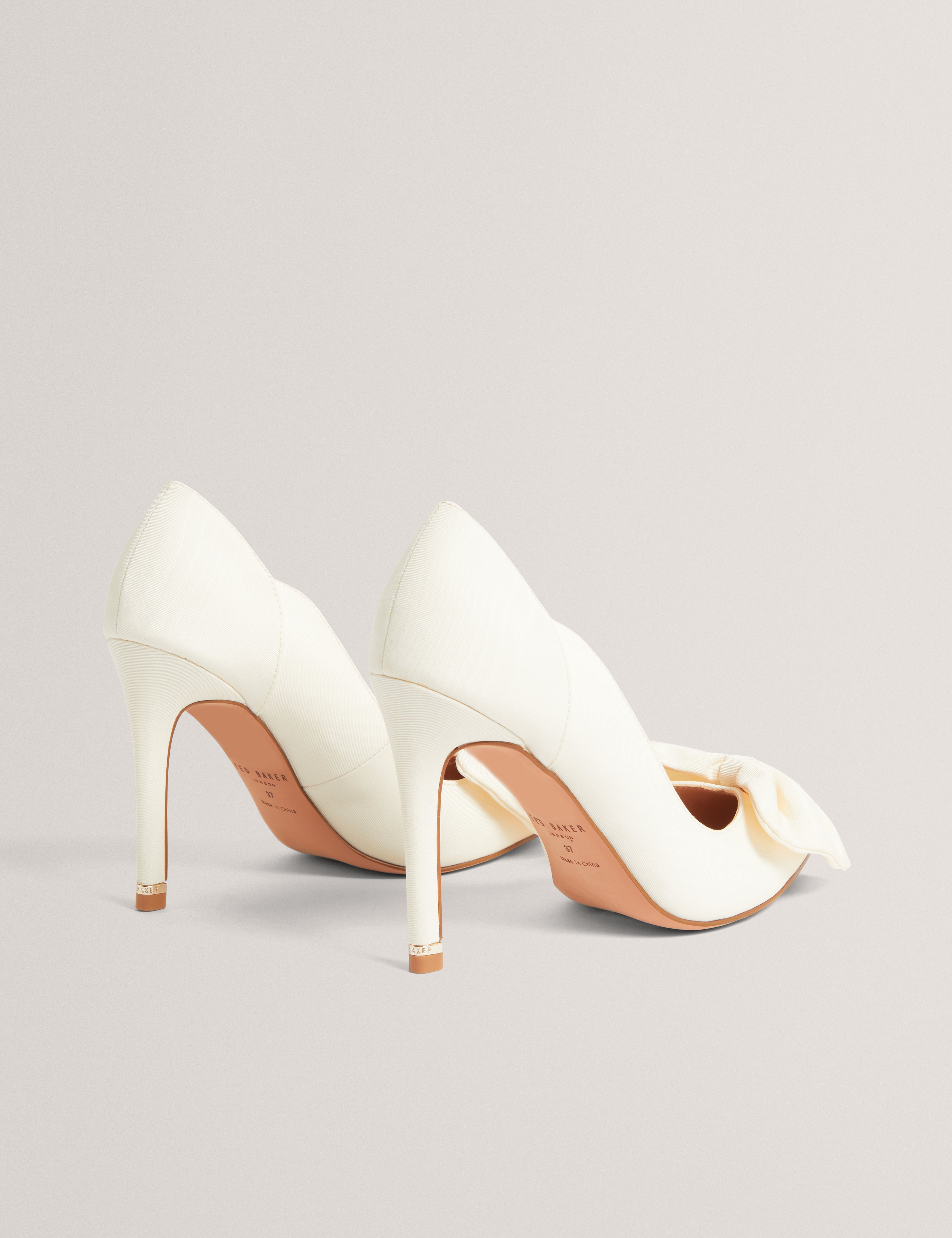 Laissy Bow Detail Court Shoe Ivory