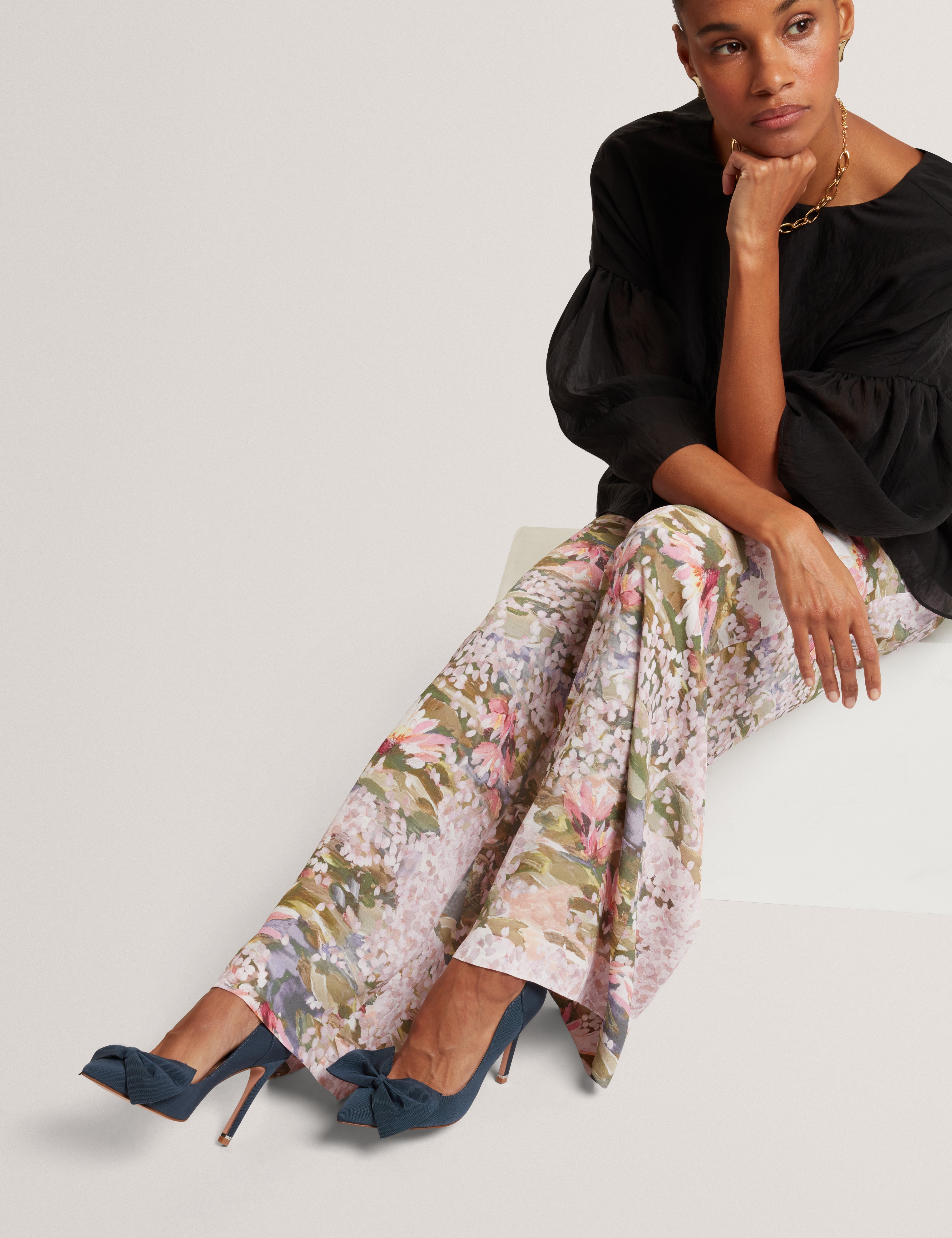 Laissy Bow Detail Court Shoe Navy