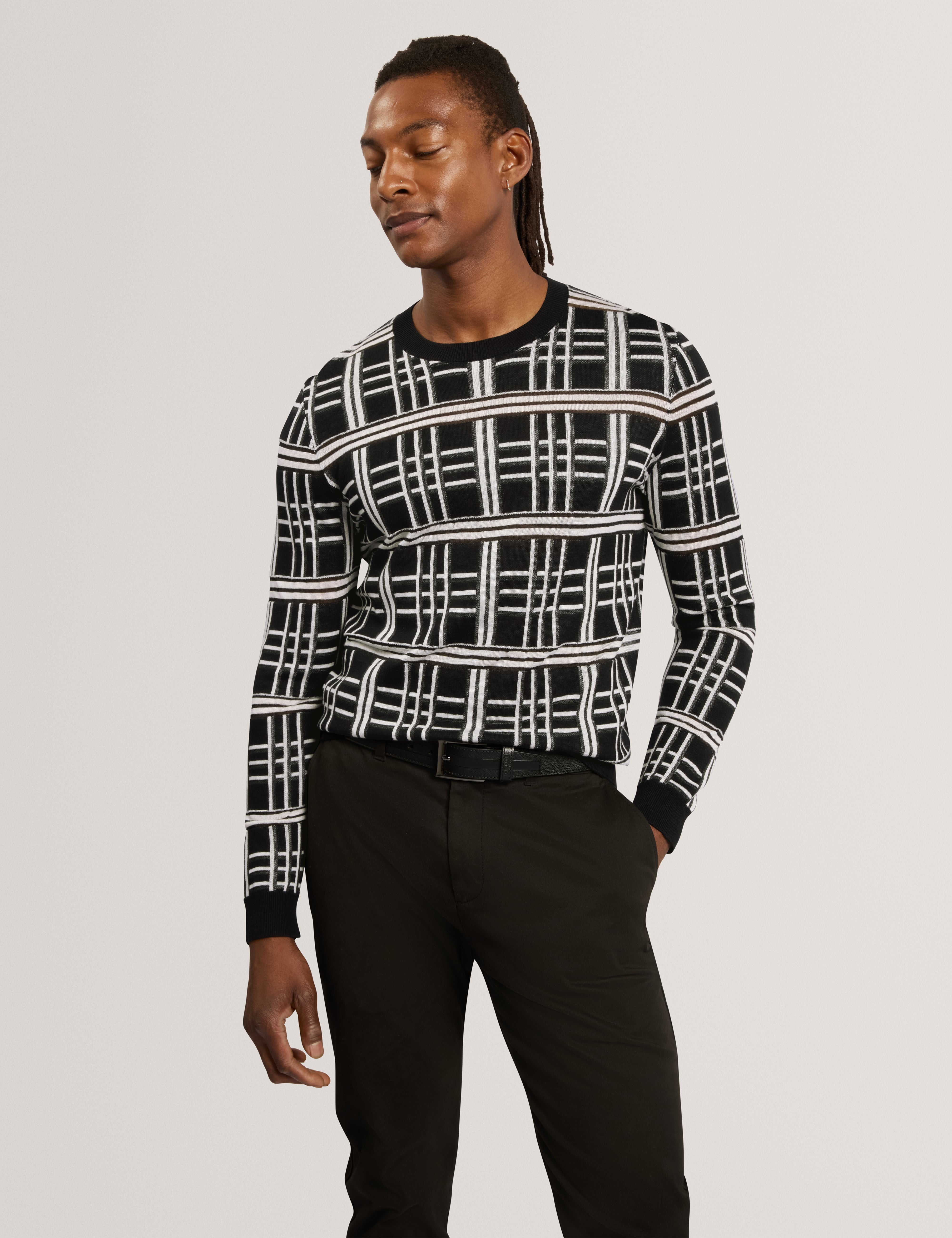Eatton Check Stitch Crew Neck Black