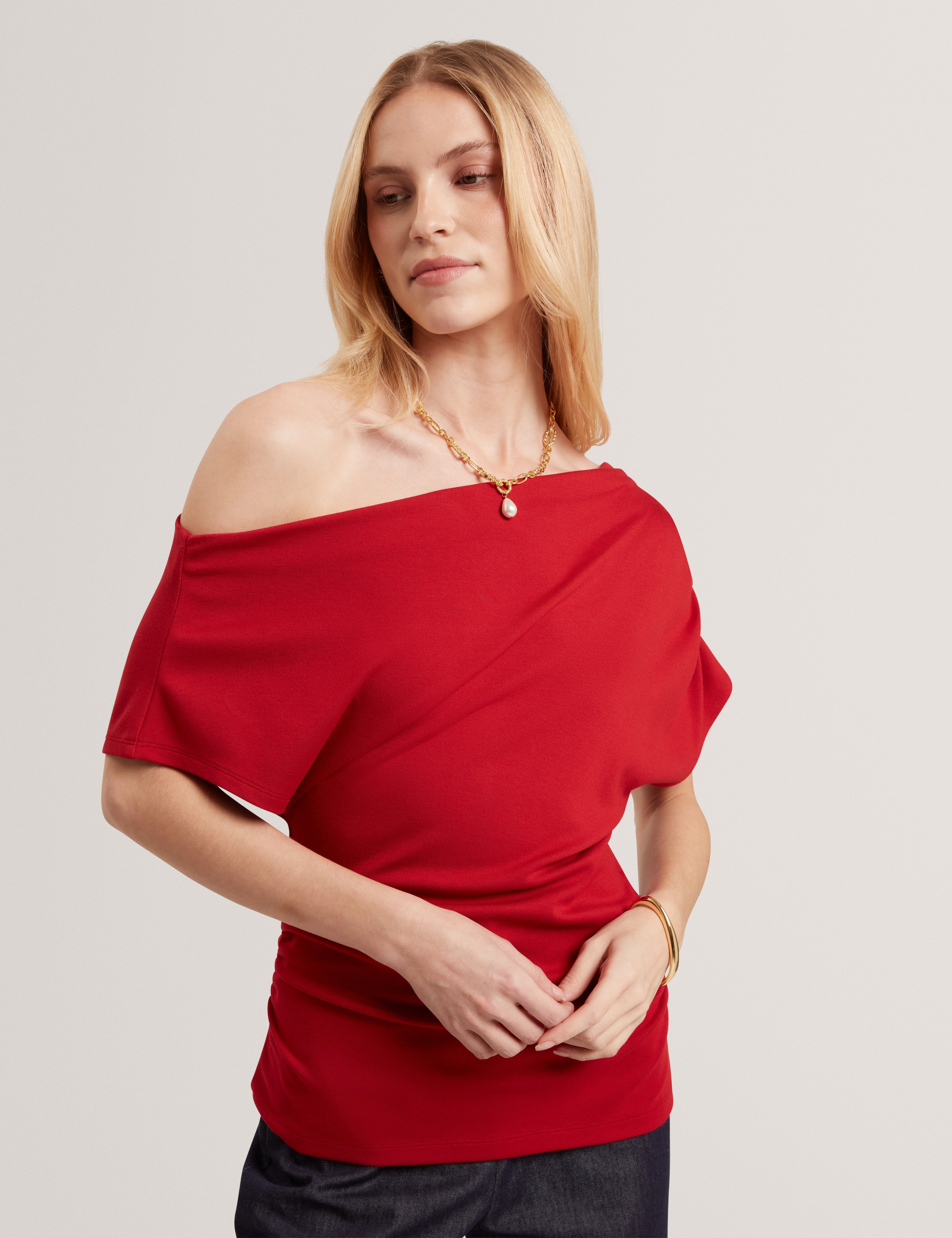 Hycilla Jersey Asymmetric Neck Top Red
