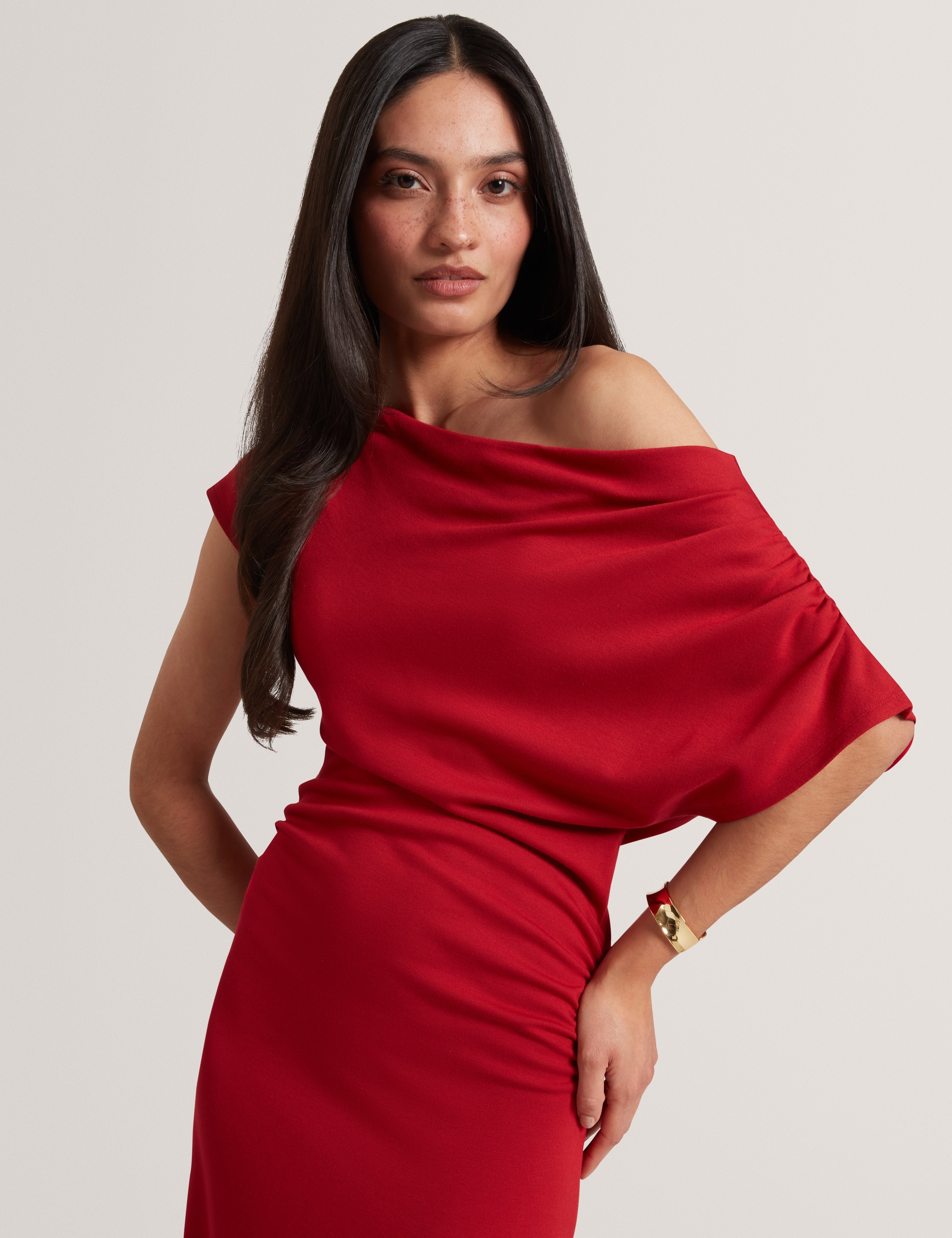 Maevely Jersey Asymmetric Neck Midi Dress Red