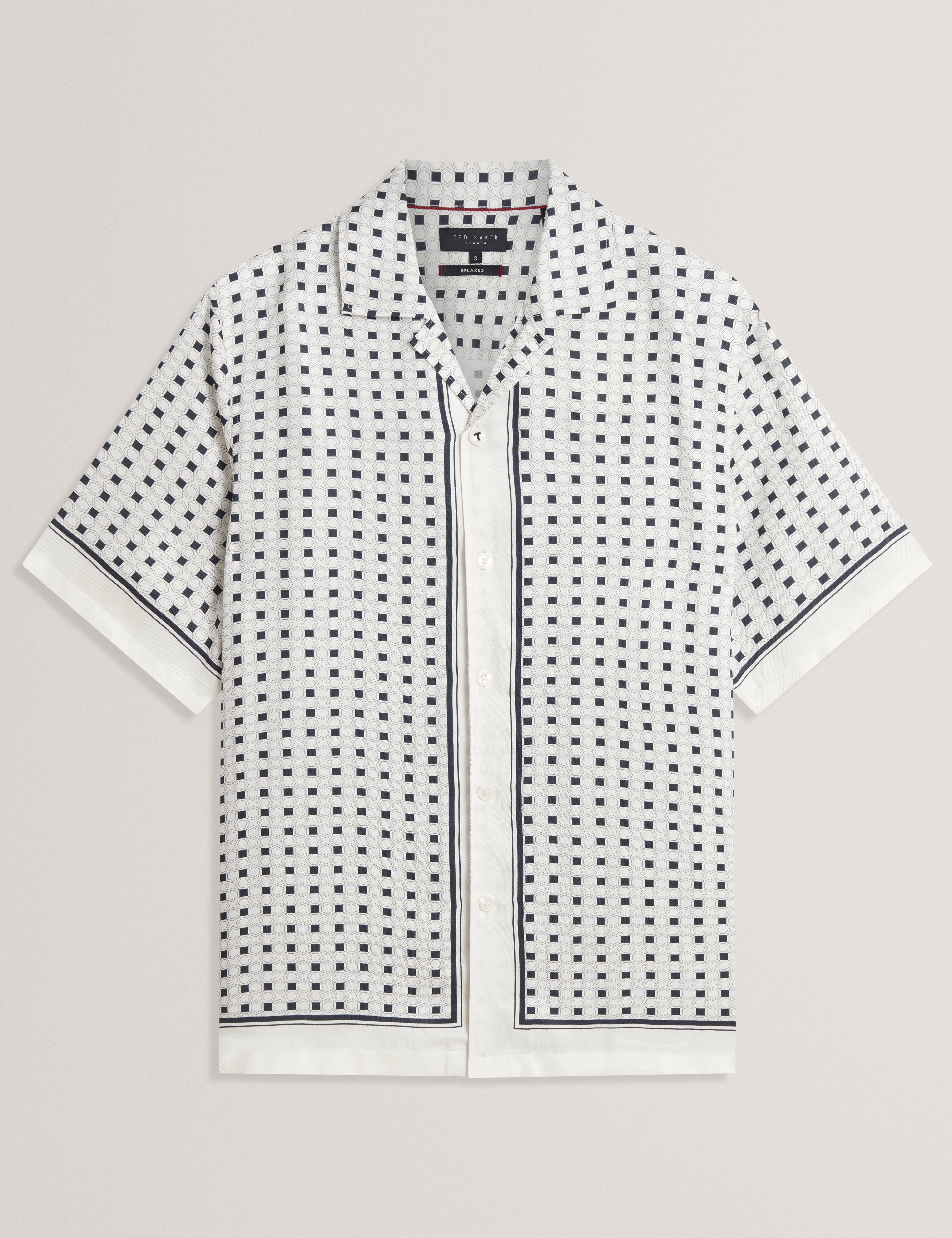 Ferran Ss Relaxed Boarder Print Geo Shirt Ecru