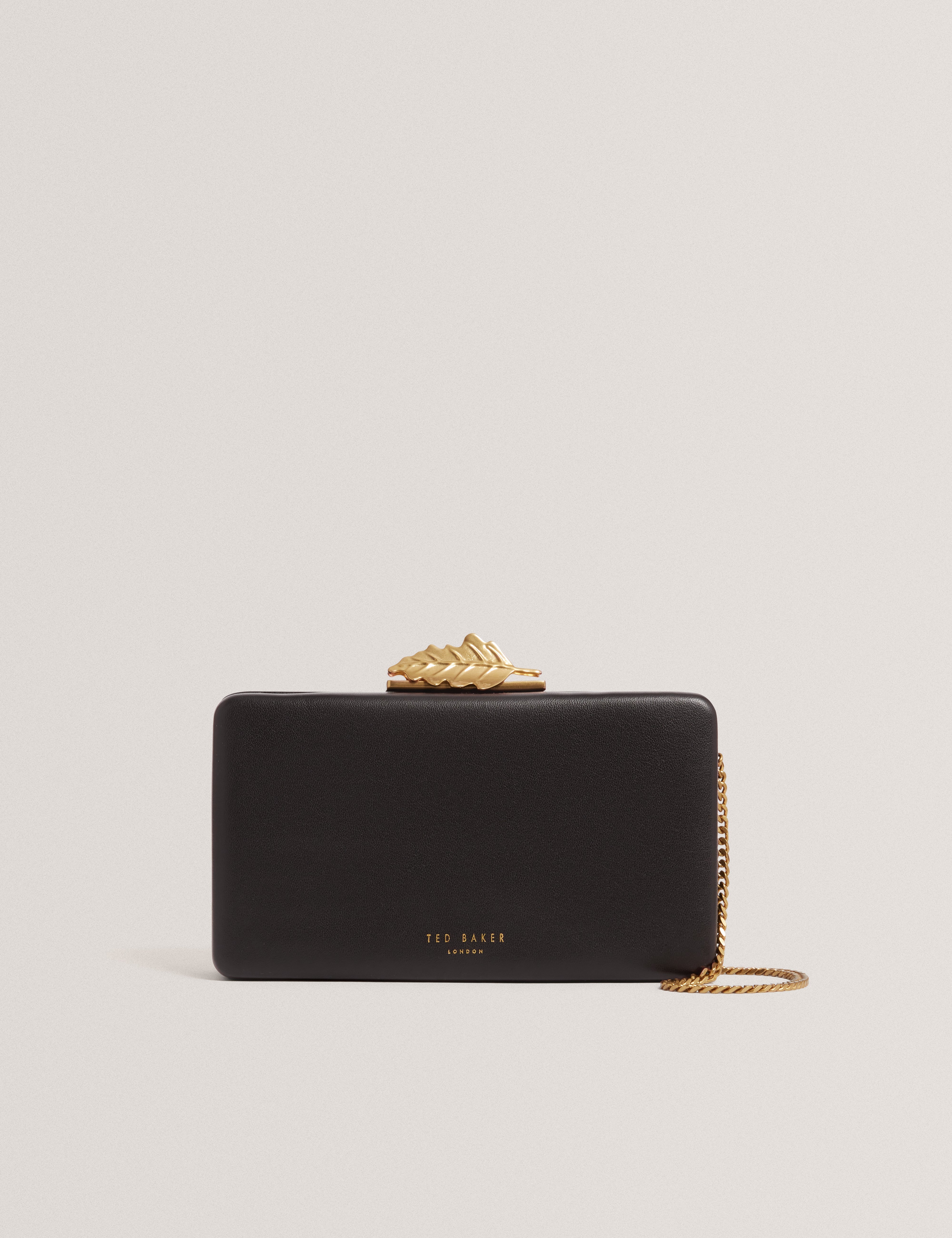 Lleaf Leaf Detail Clutch Bag Black
