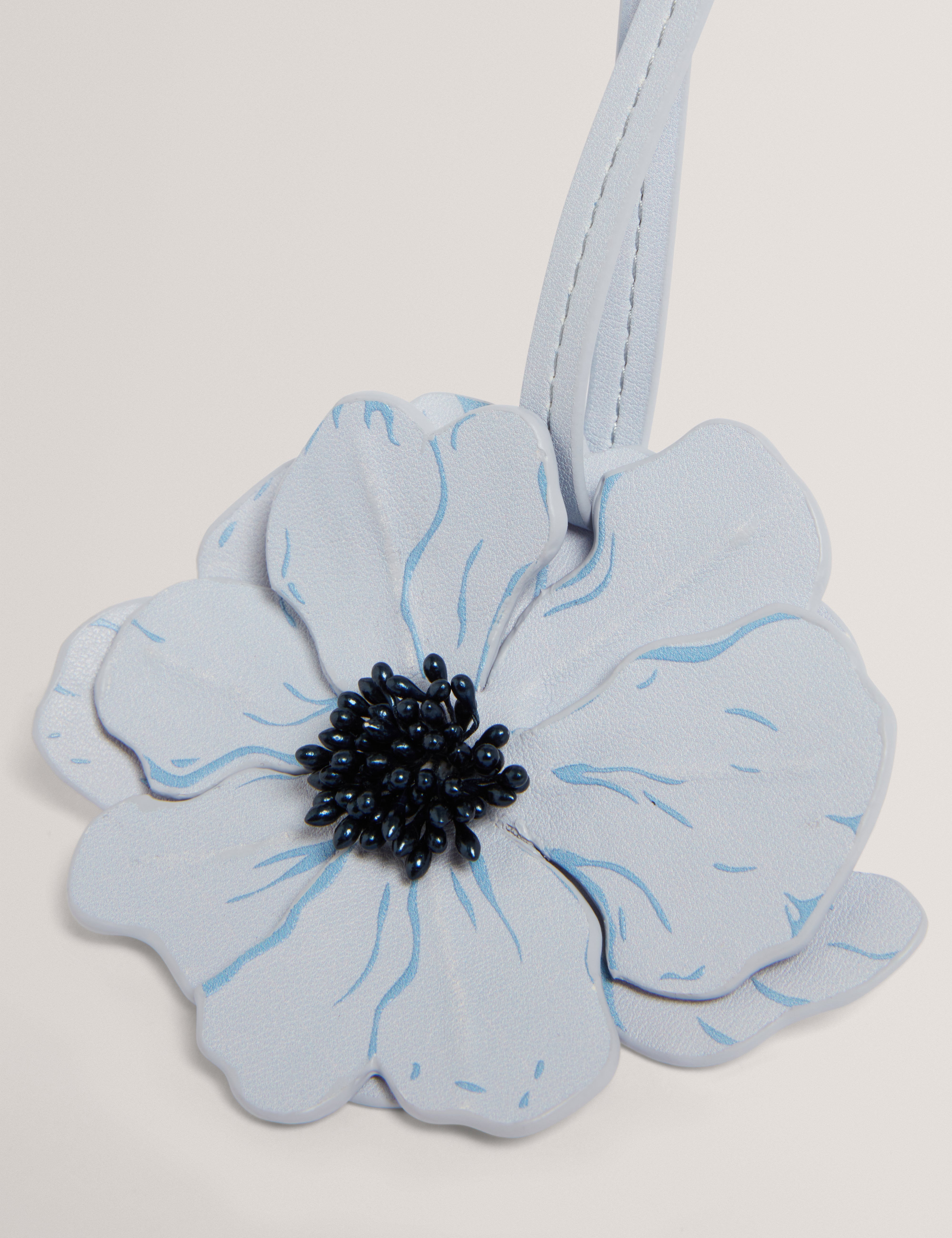 Floriis Flower Keyring Charm Lt-Blue