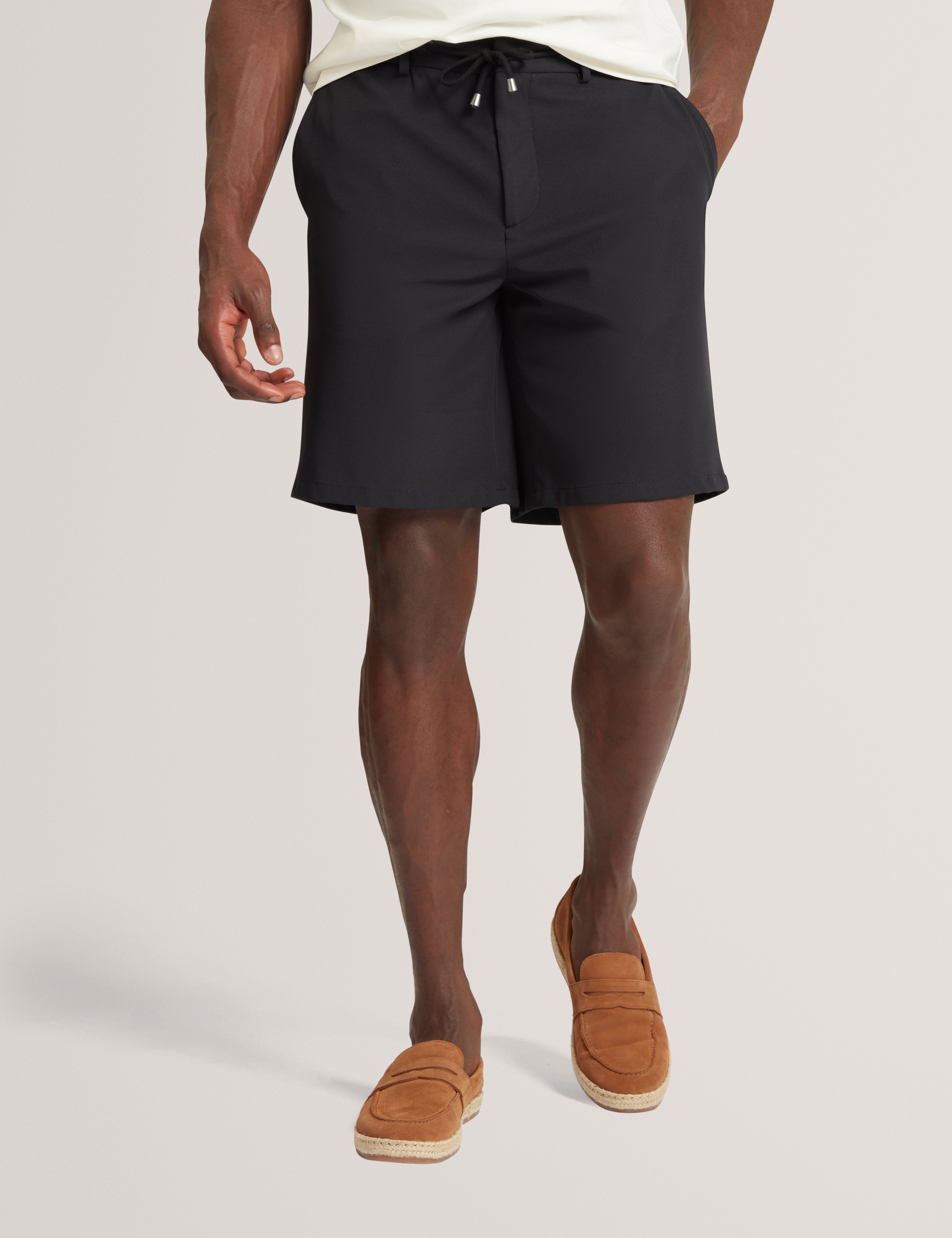 Cialdas Textured Waffle Knit Pull-On Short Black