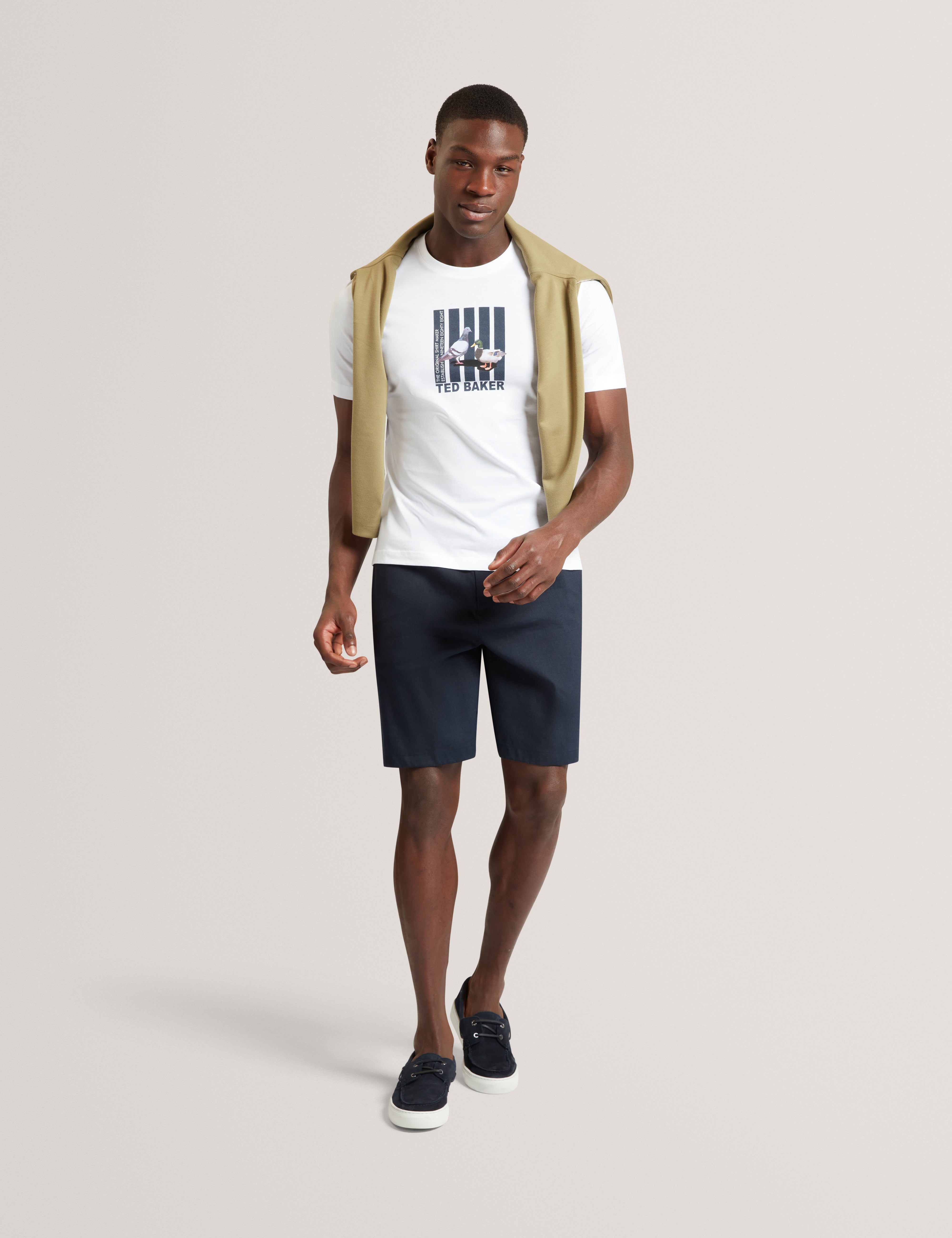 Waitte Short Sleeve Duck Graphic T-Shirt White