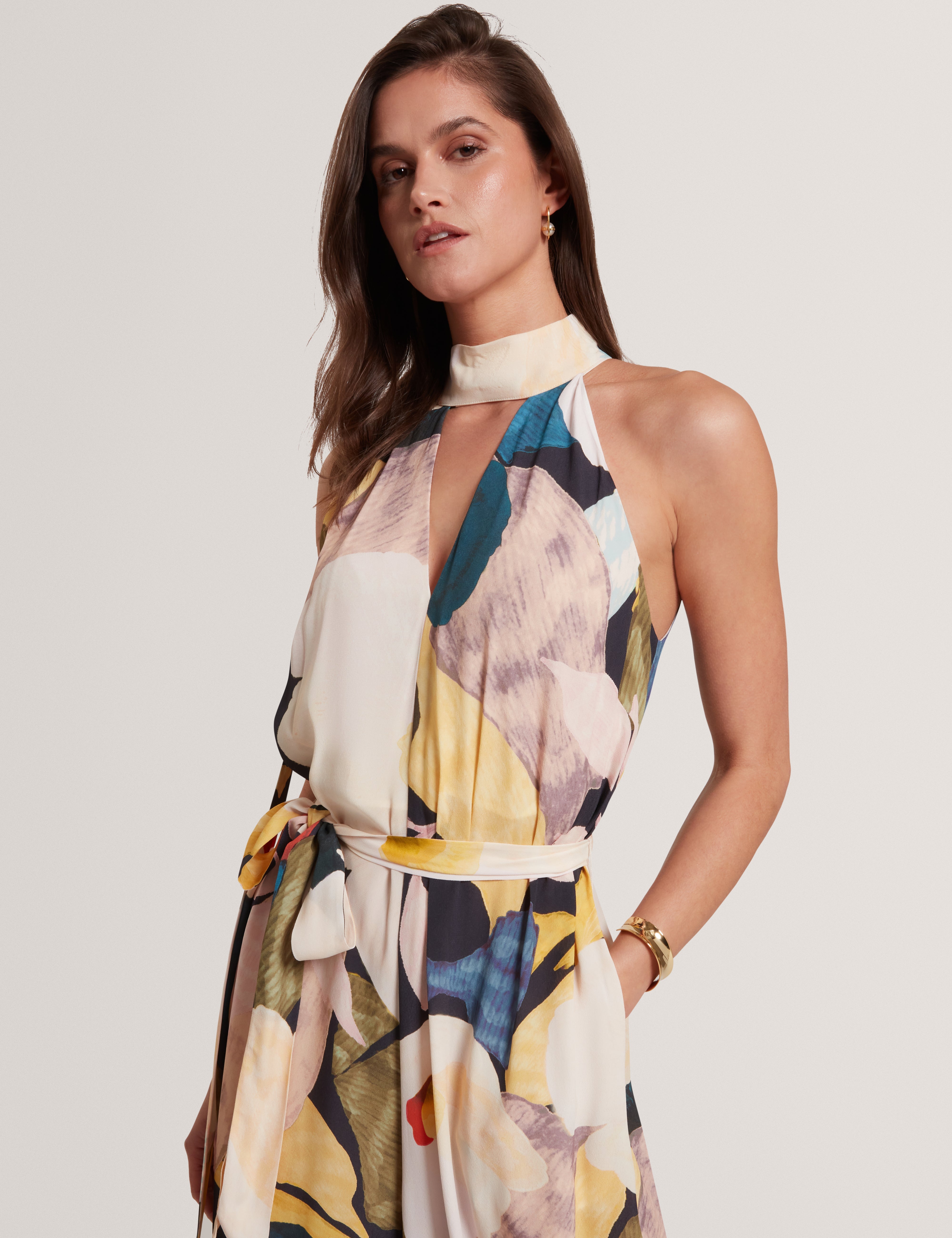 Camea Printed Sleeveless Tie Neck Detail Jumps Navy