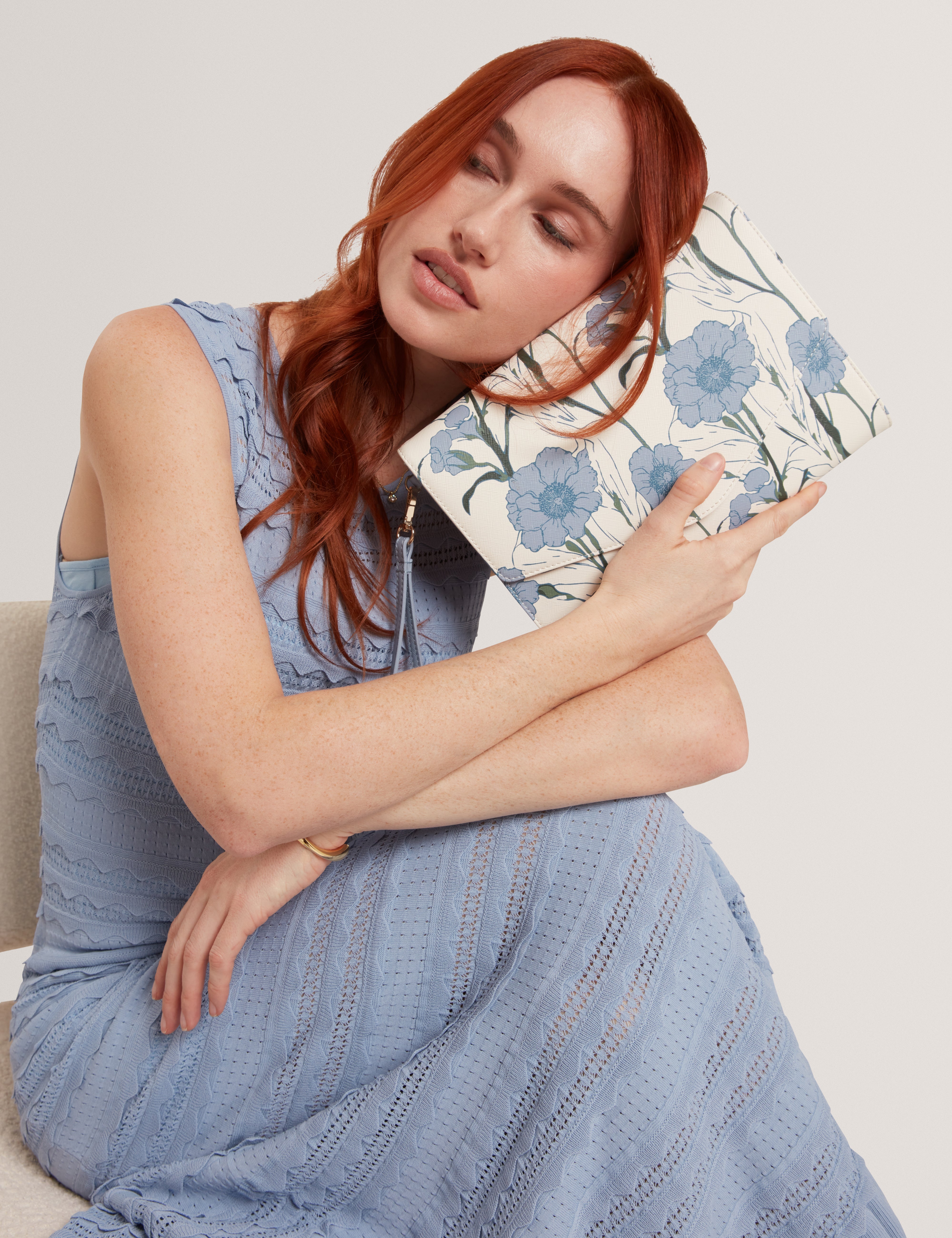 Tomoso Floral Print Pouch Lt-Blue
