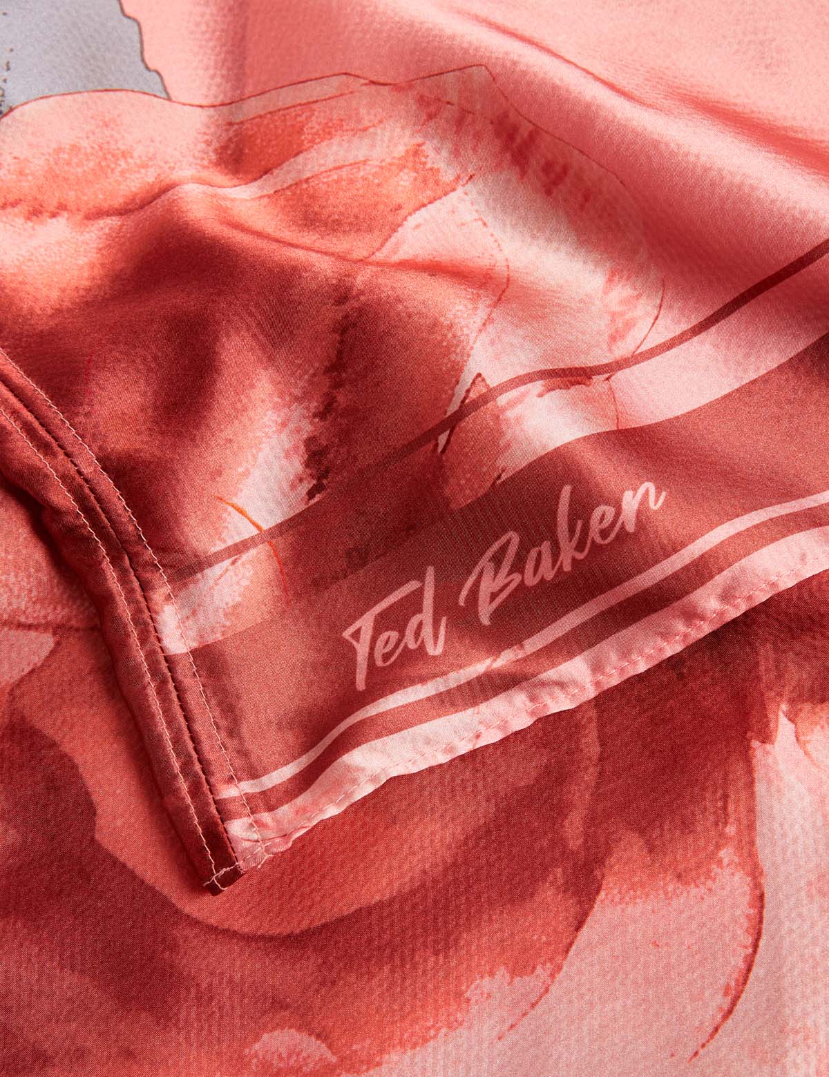 Miyakaz Printed Silk Cape Pink