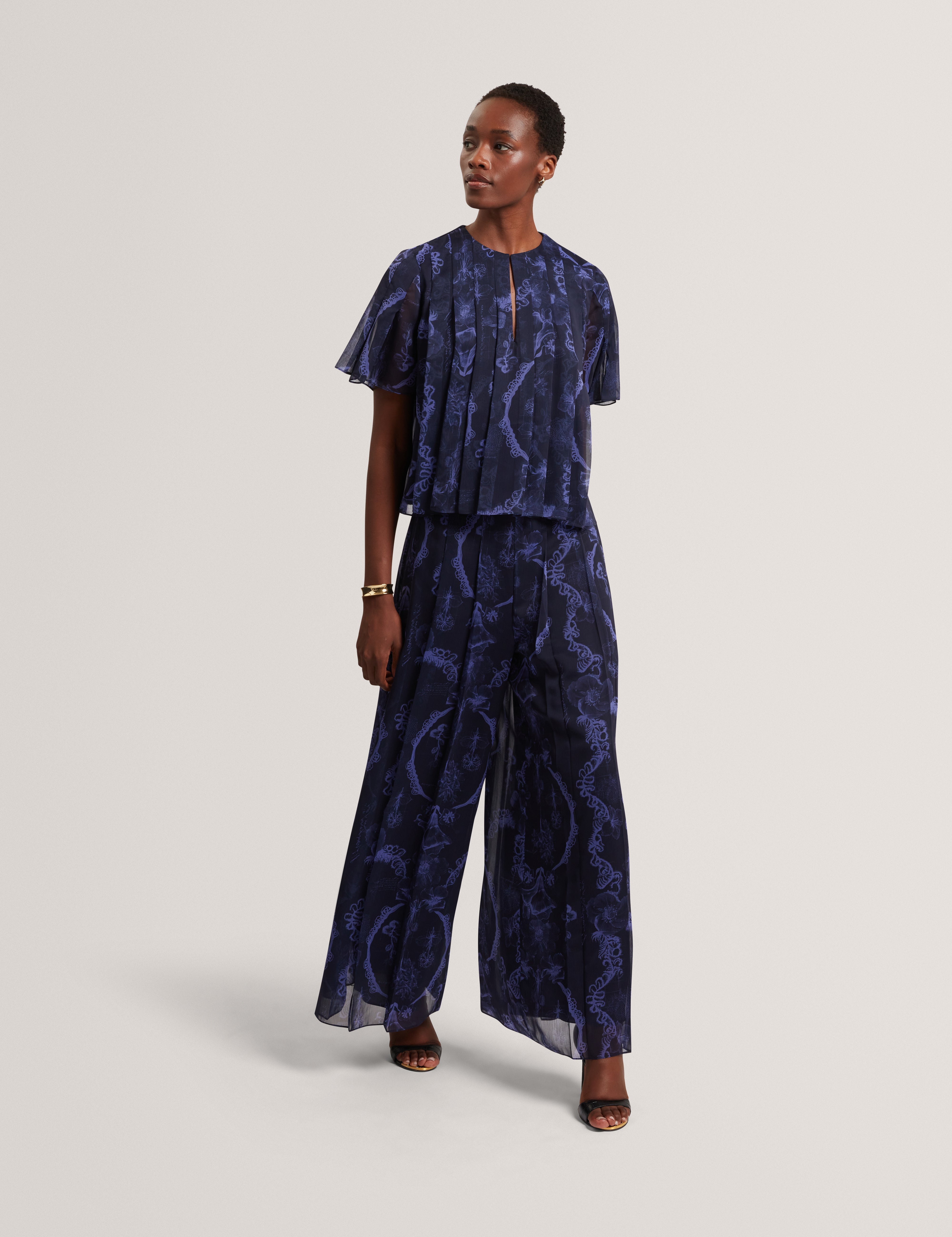 Solian Printed Box Pleat Wide Leg Trouser Navy