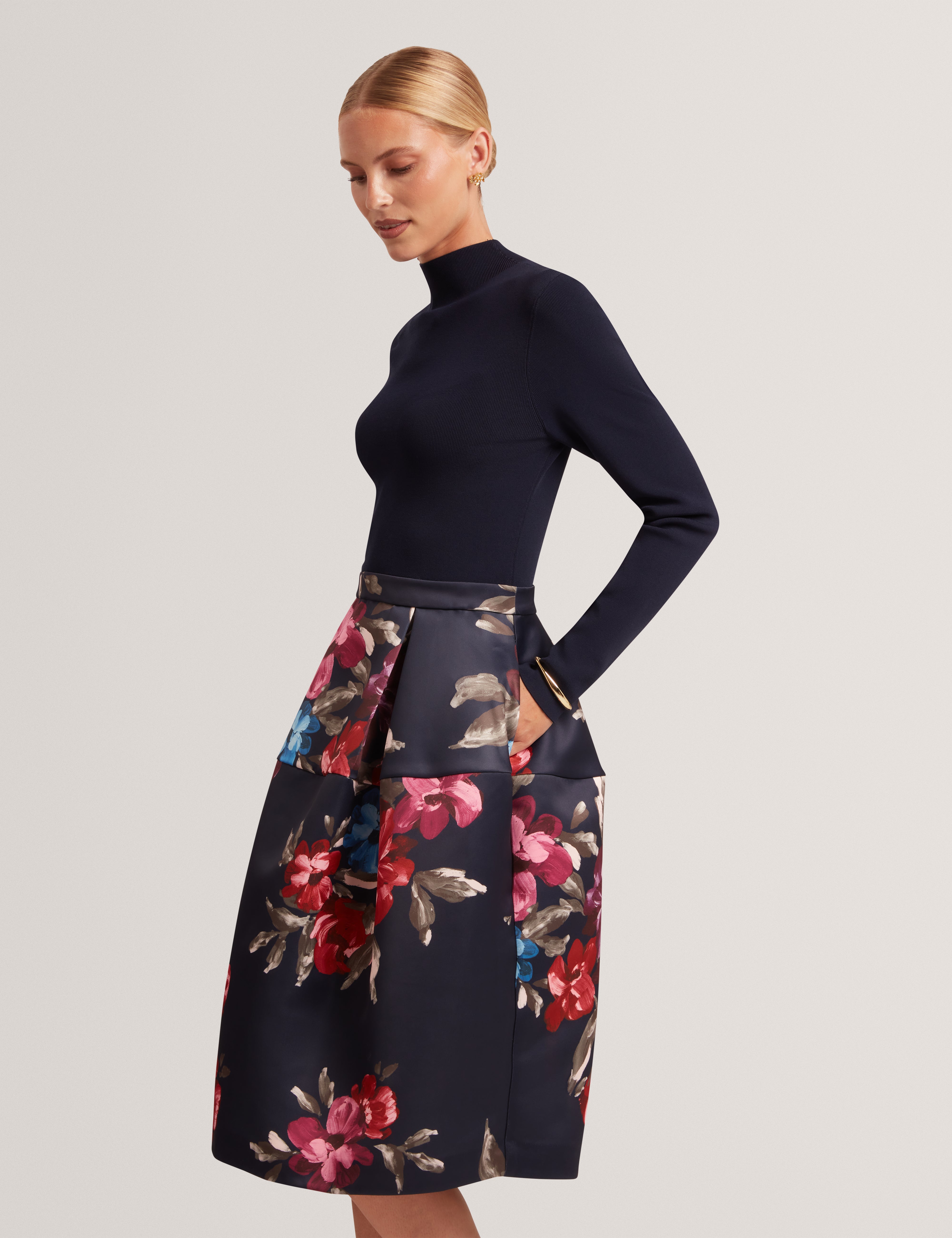 Elarra Midi Dress With Printed Ottoman Navy