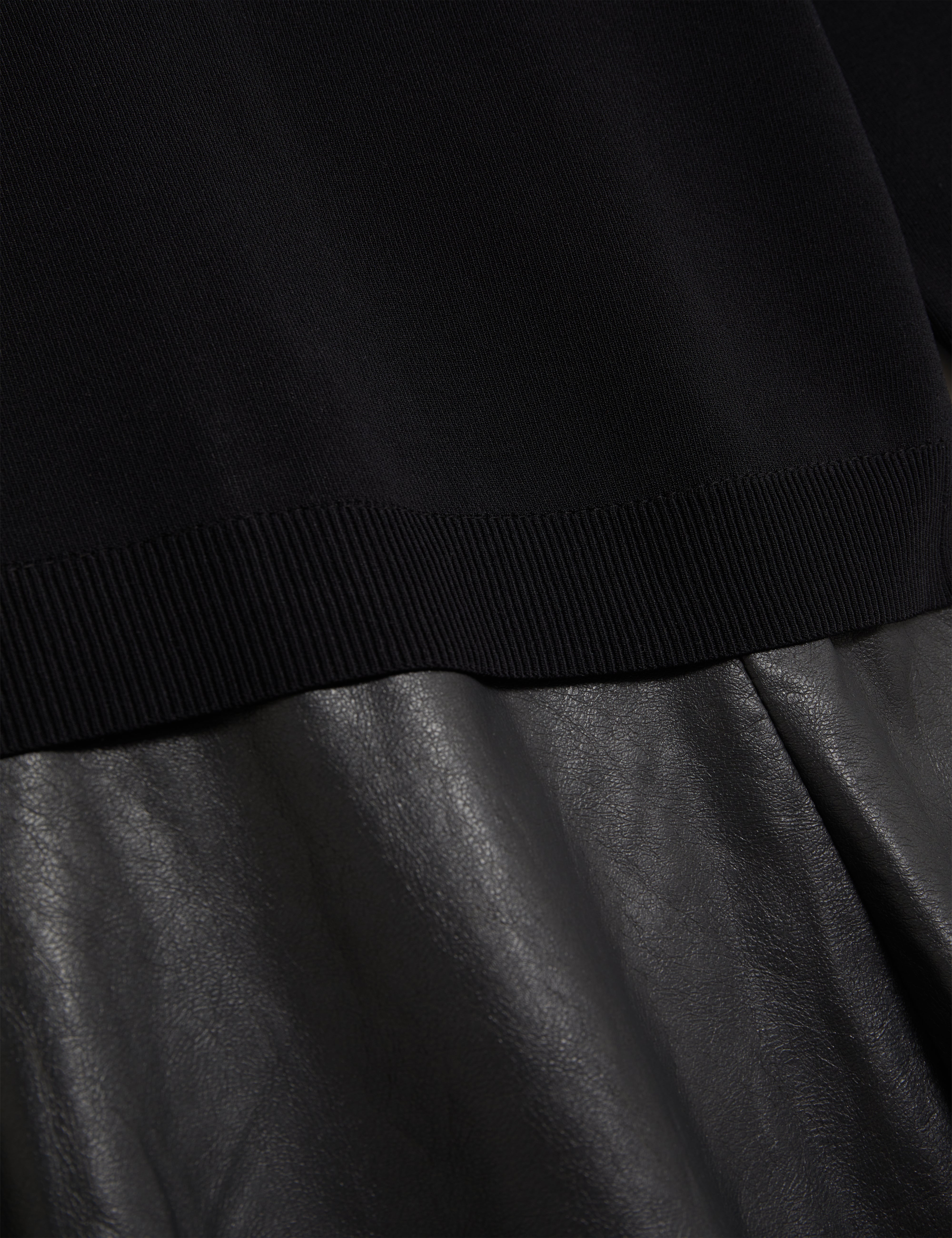 Siriela Pencil Skirt Mockable Midi Dress Black