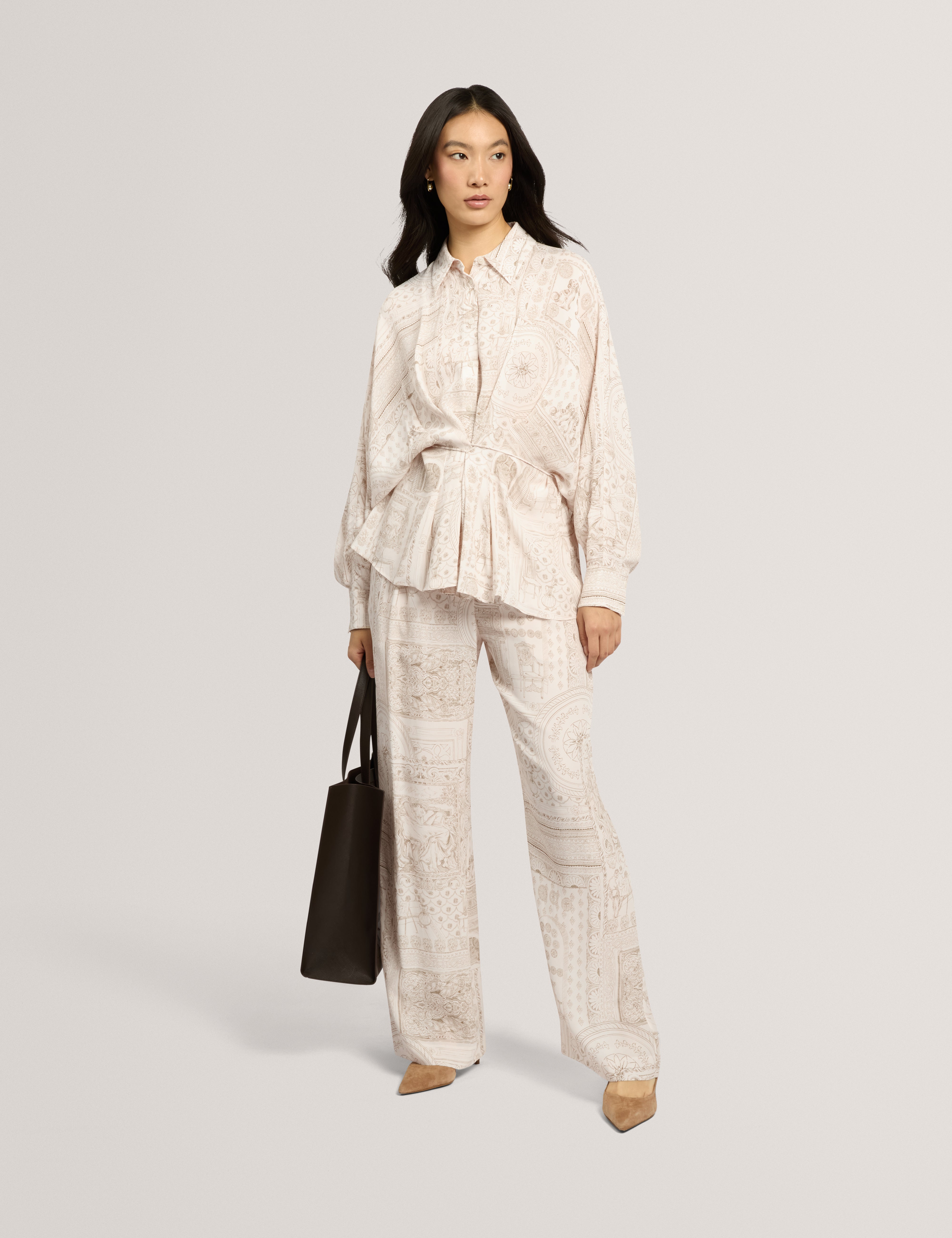 Layti Printed Tie Detail Blouse Lt-Grey