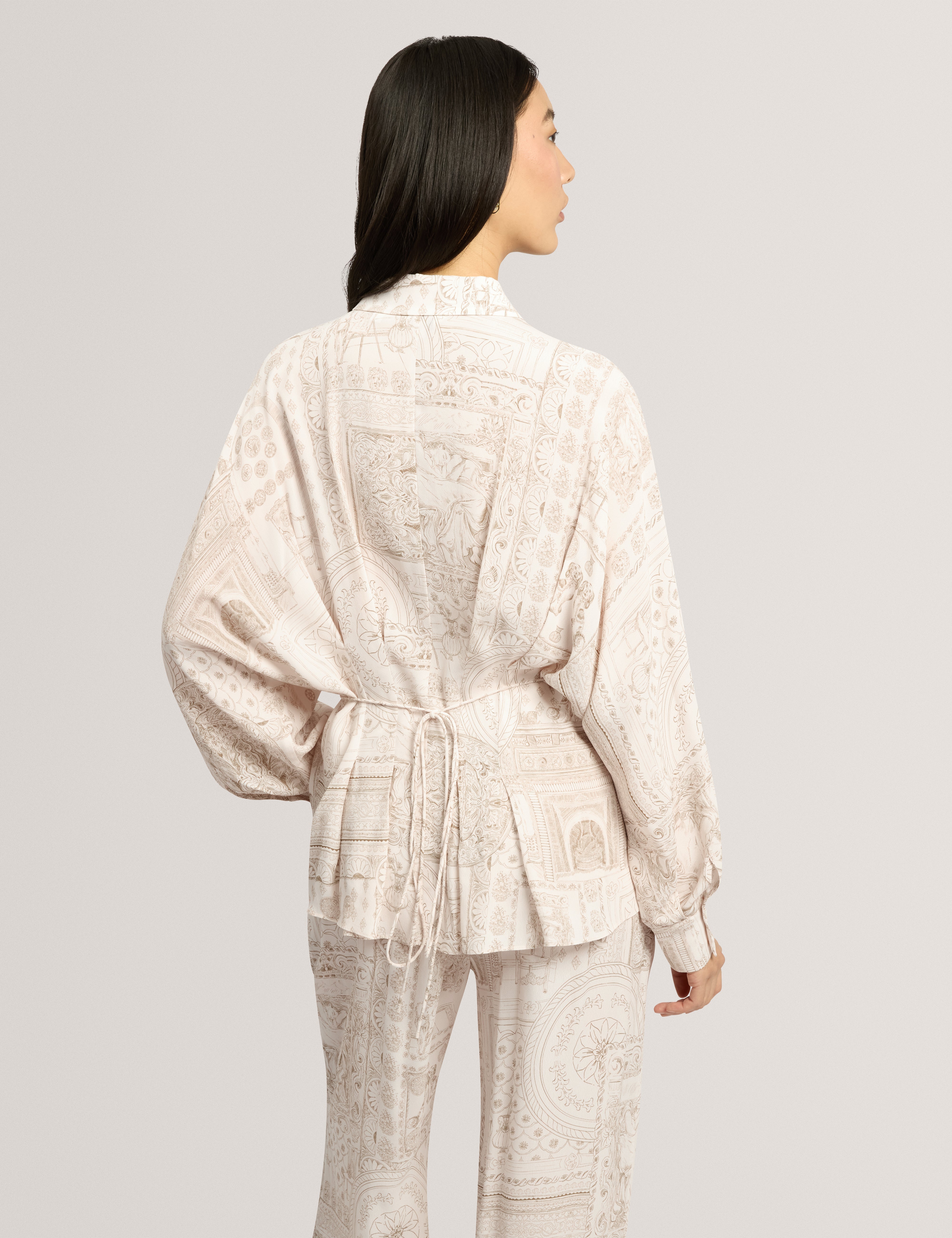 Layti Printed Tie Detail Blouse Lt-Grey