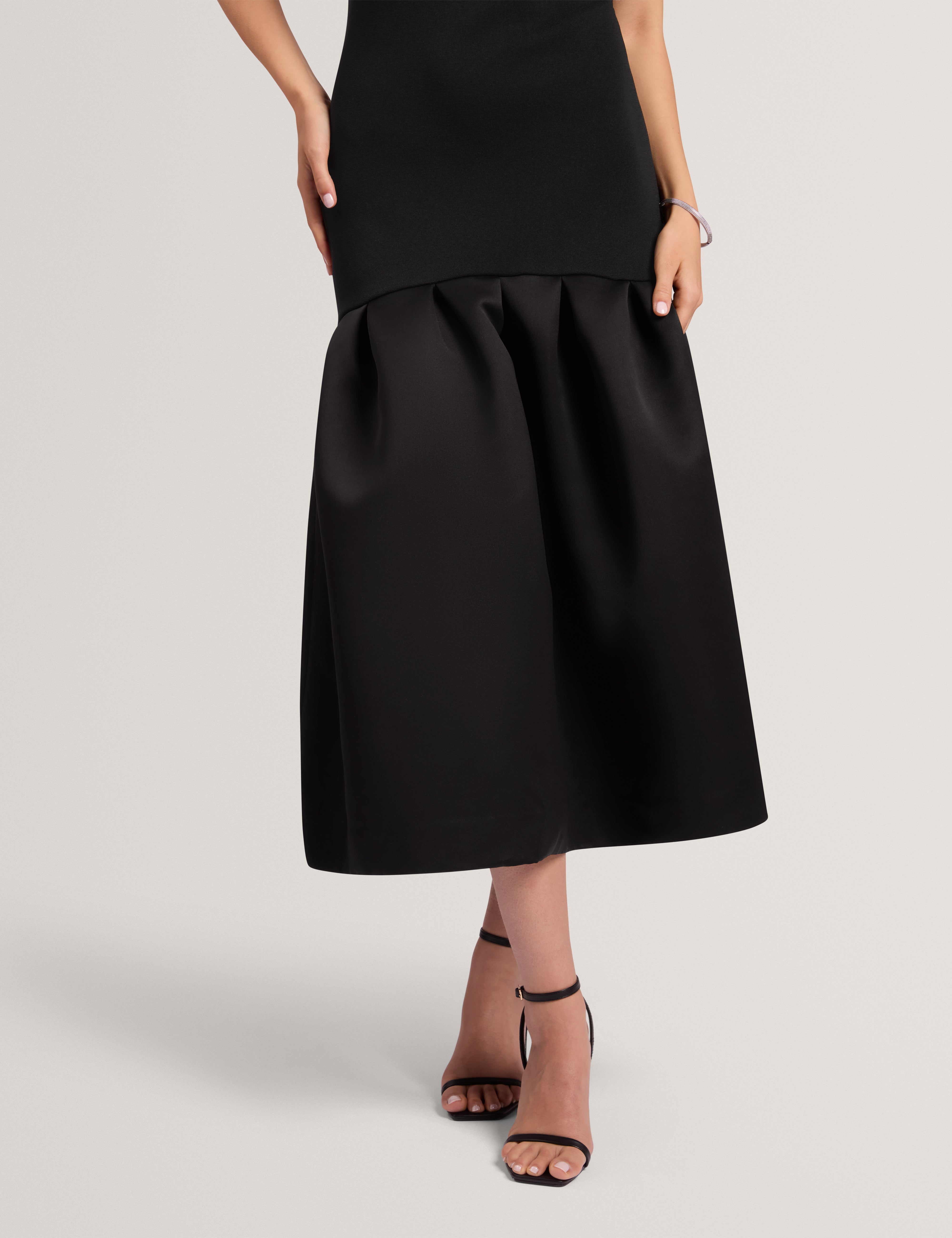 Lylora Woven Mix Midi Dress Black