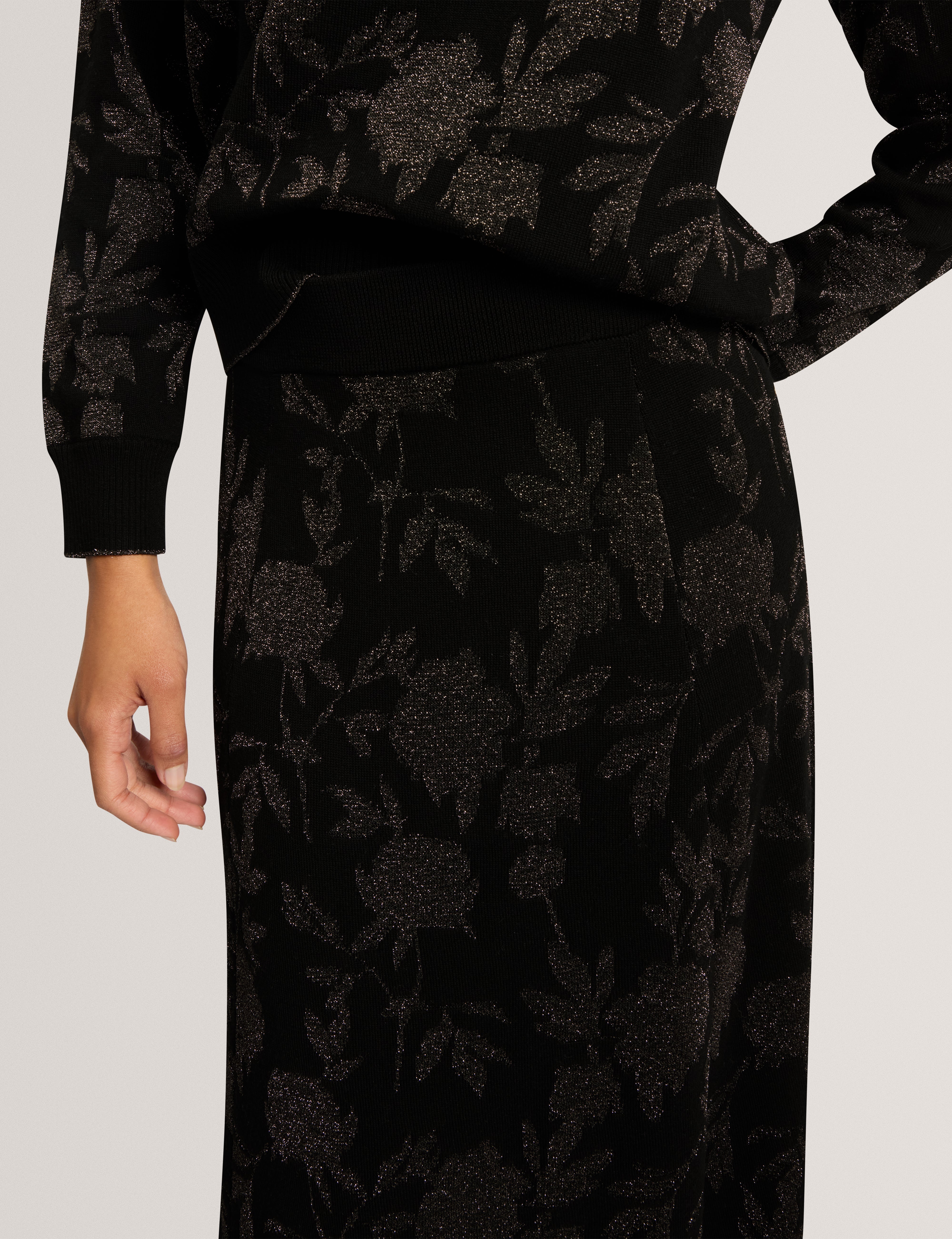 Zolana Jacquard A Line Midi Skirt Black