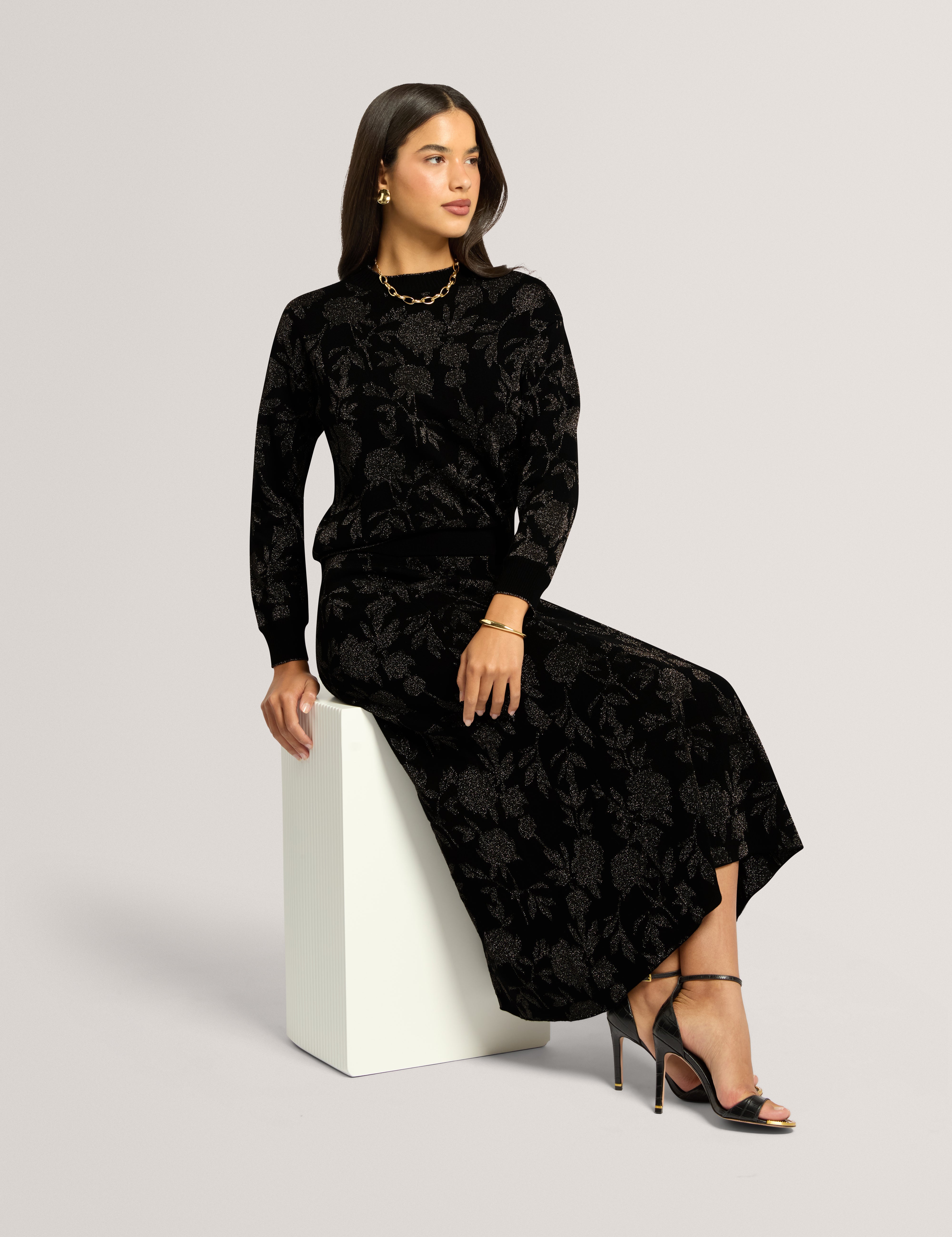 Zolana Jacquard A Line Midi Skirt Black