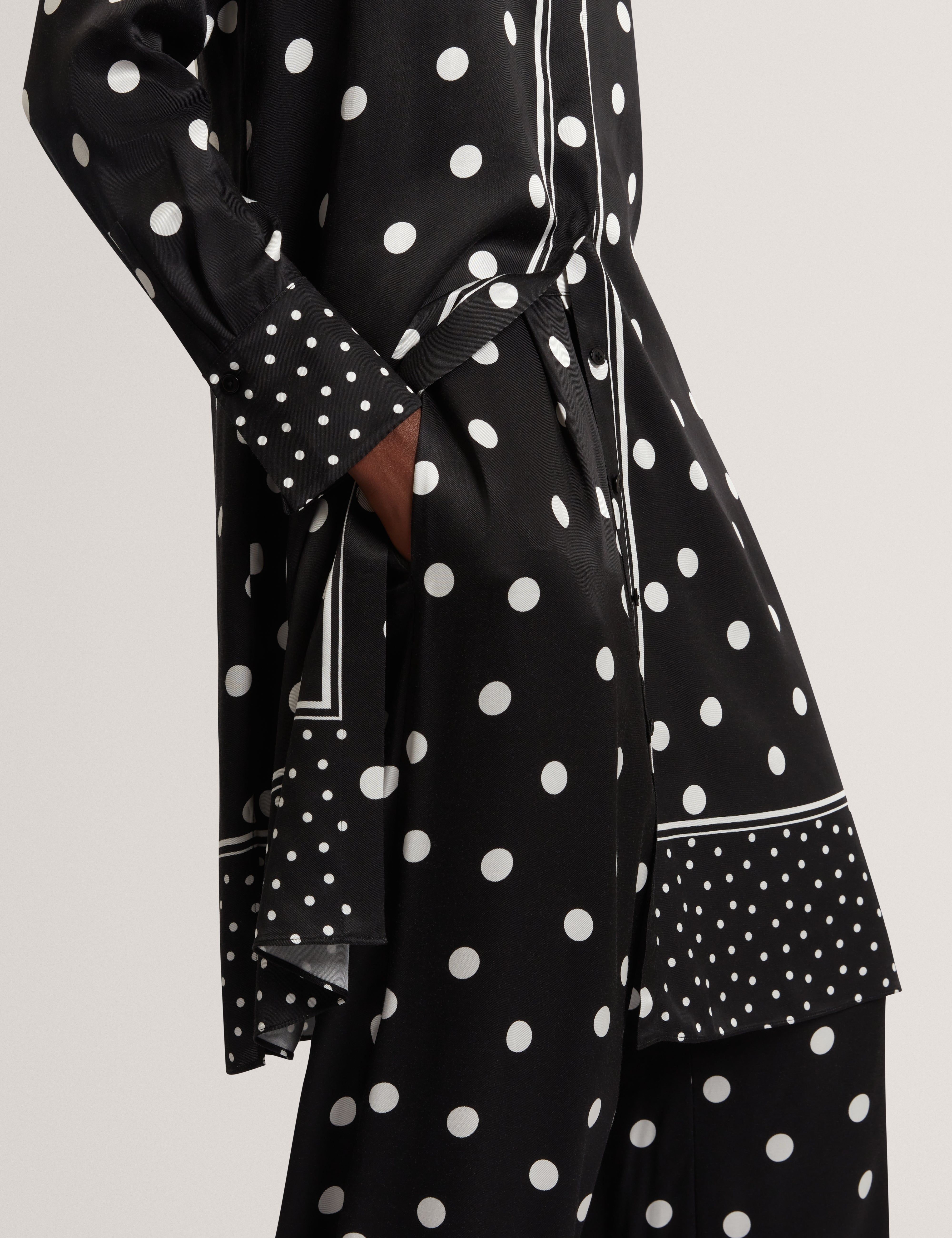 Admiia Printed Trouser Black